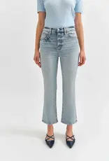 Shy Girl HR Crop Flare