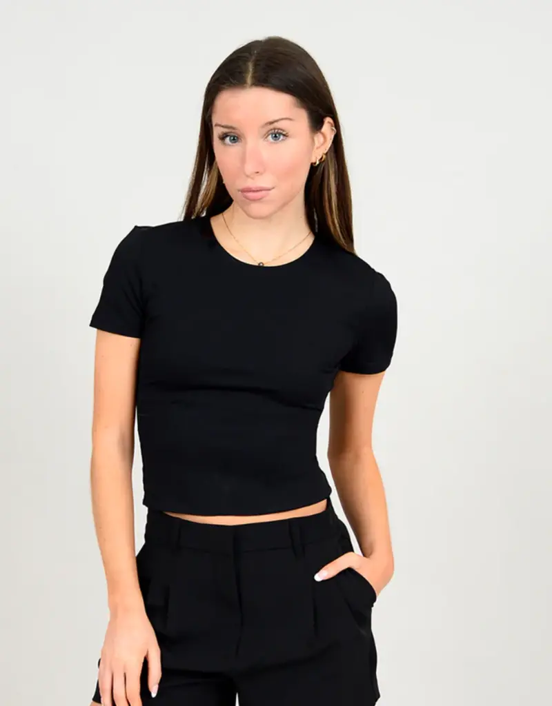 Roxi SS Crew Neck Top
