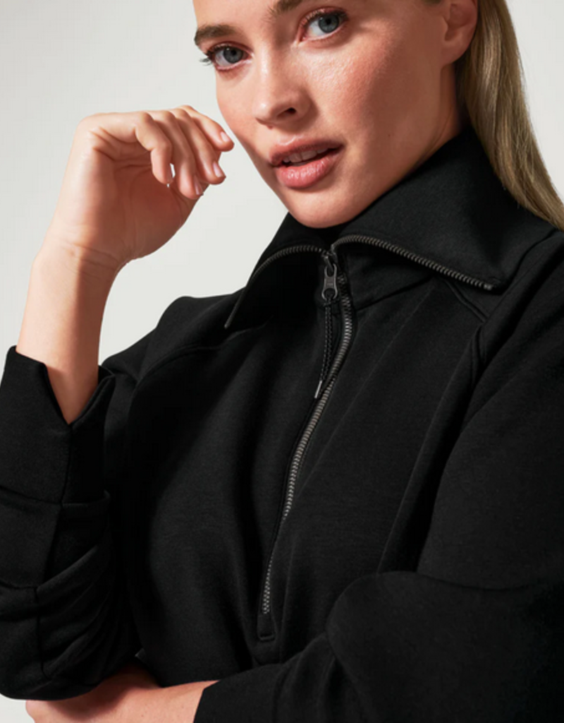 Airessentials Half Zip