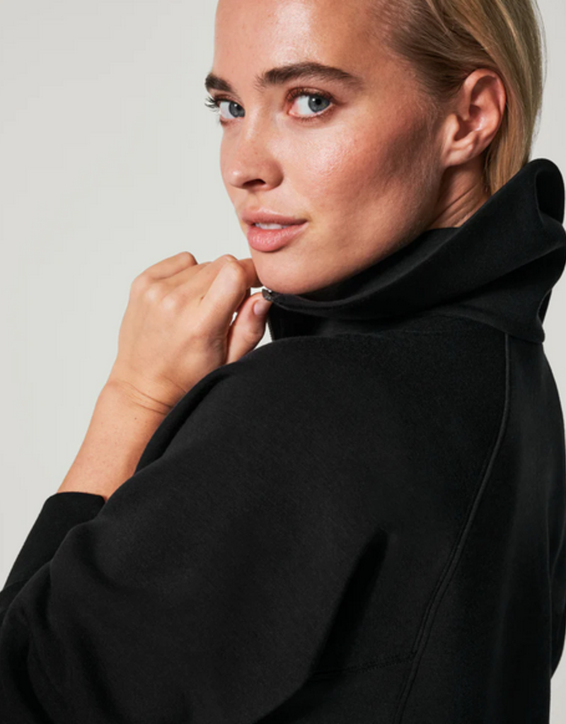 Airessentials Half Zip