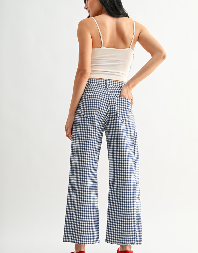 Just Black Denim Barrel Jean Twist