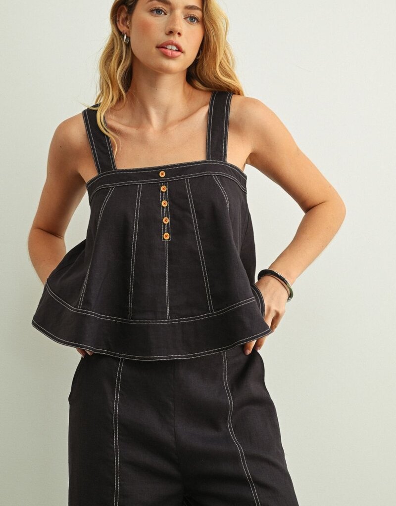 SL Top w/ Contrast Stiching