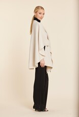 Dolce Cabo Knit Wrap