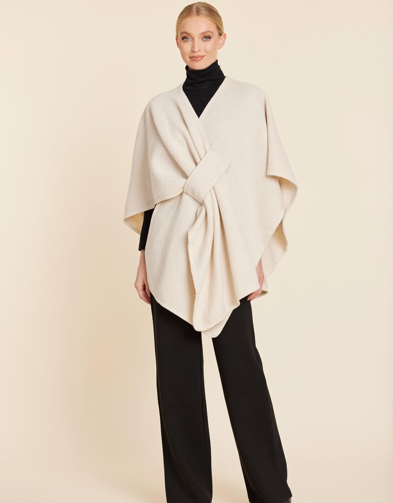 Dolce Cabo Knit Wrap