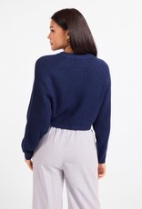 Calm Reader Pullover