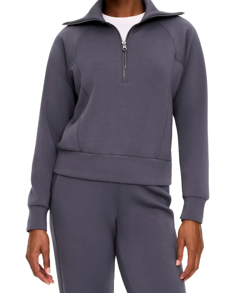 Airessentials Half Zip