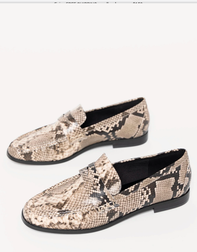Tokyo Loafer