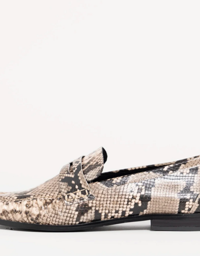 Tokyo Loafer