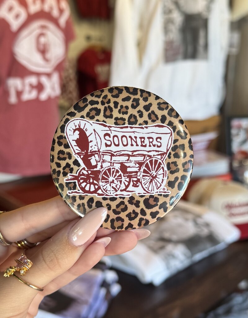 Leopard schooner button!