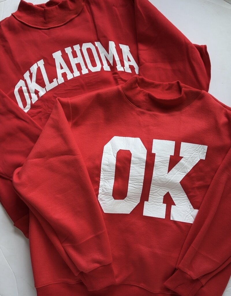 Oklahoma/OK RED Reversible Mock Neck Sweatshirt