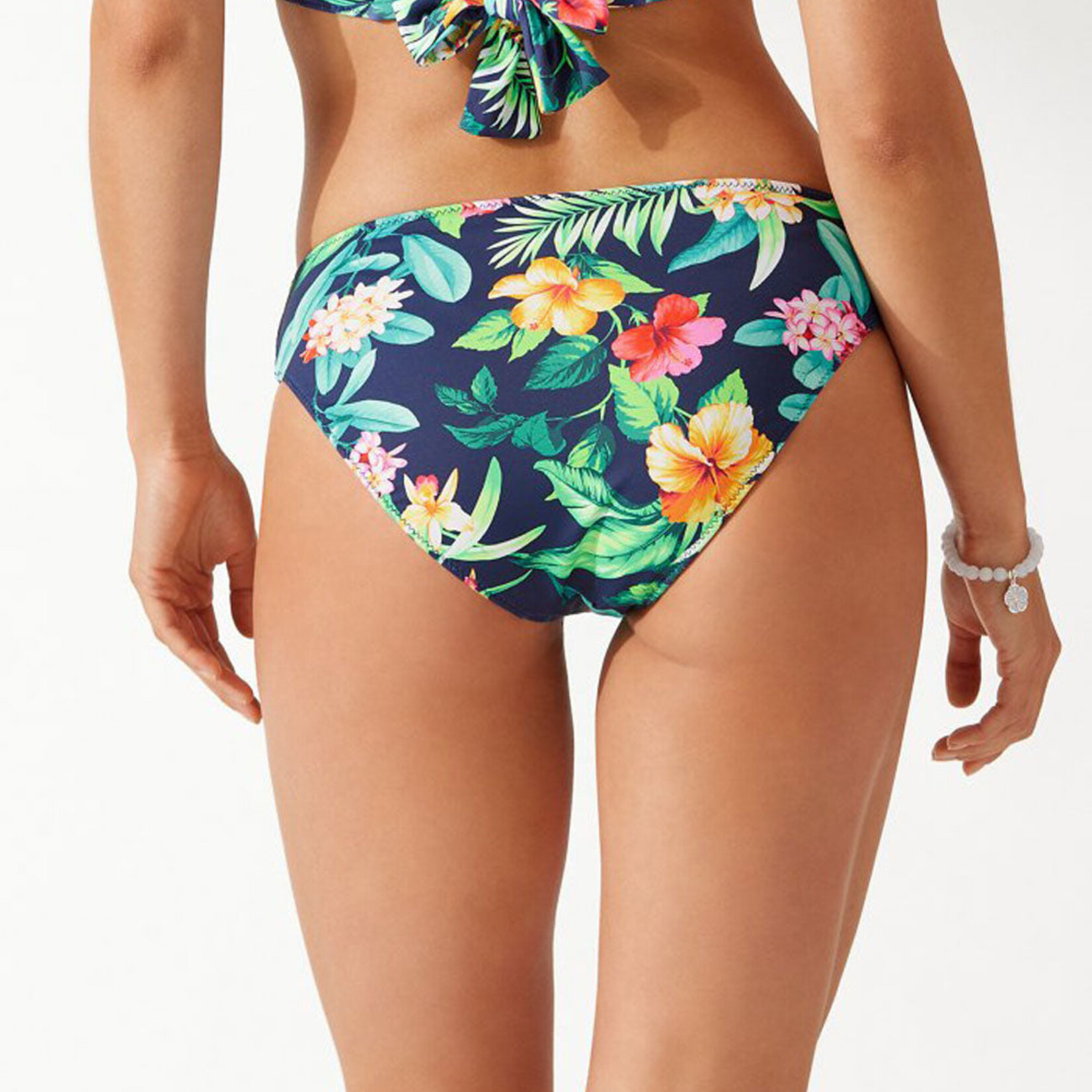 Tropi-Calling Hipster