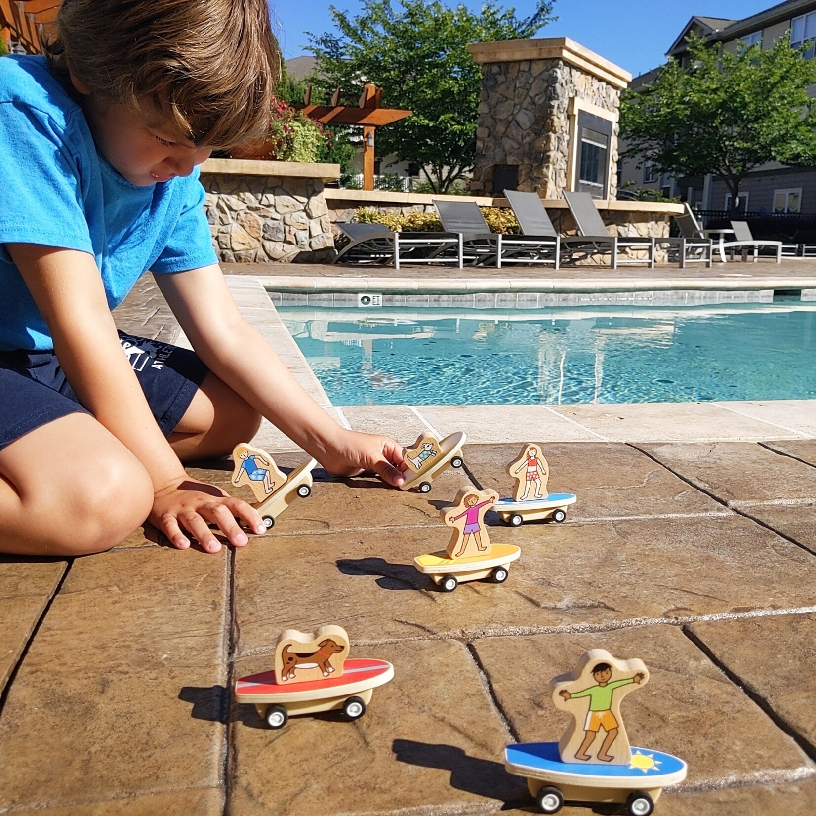 Jack Rabbit Creations Pull Back Toy Surfer Kids & Dogs