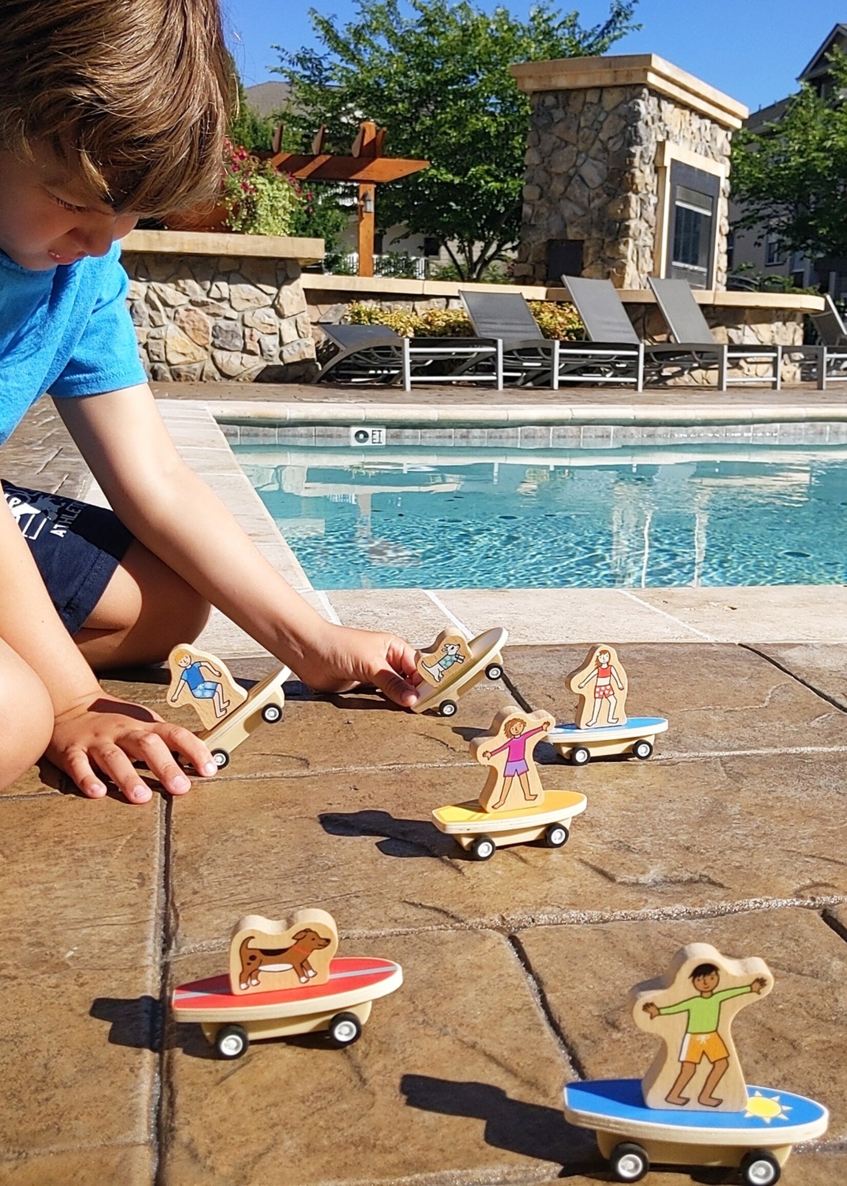Jack Rabbit Creations Pull Back Toy Surfer Kids & Dogs