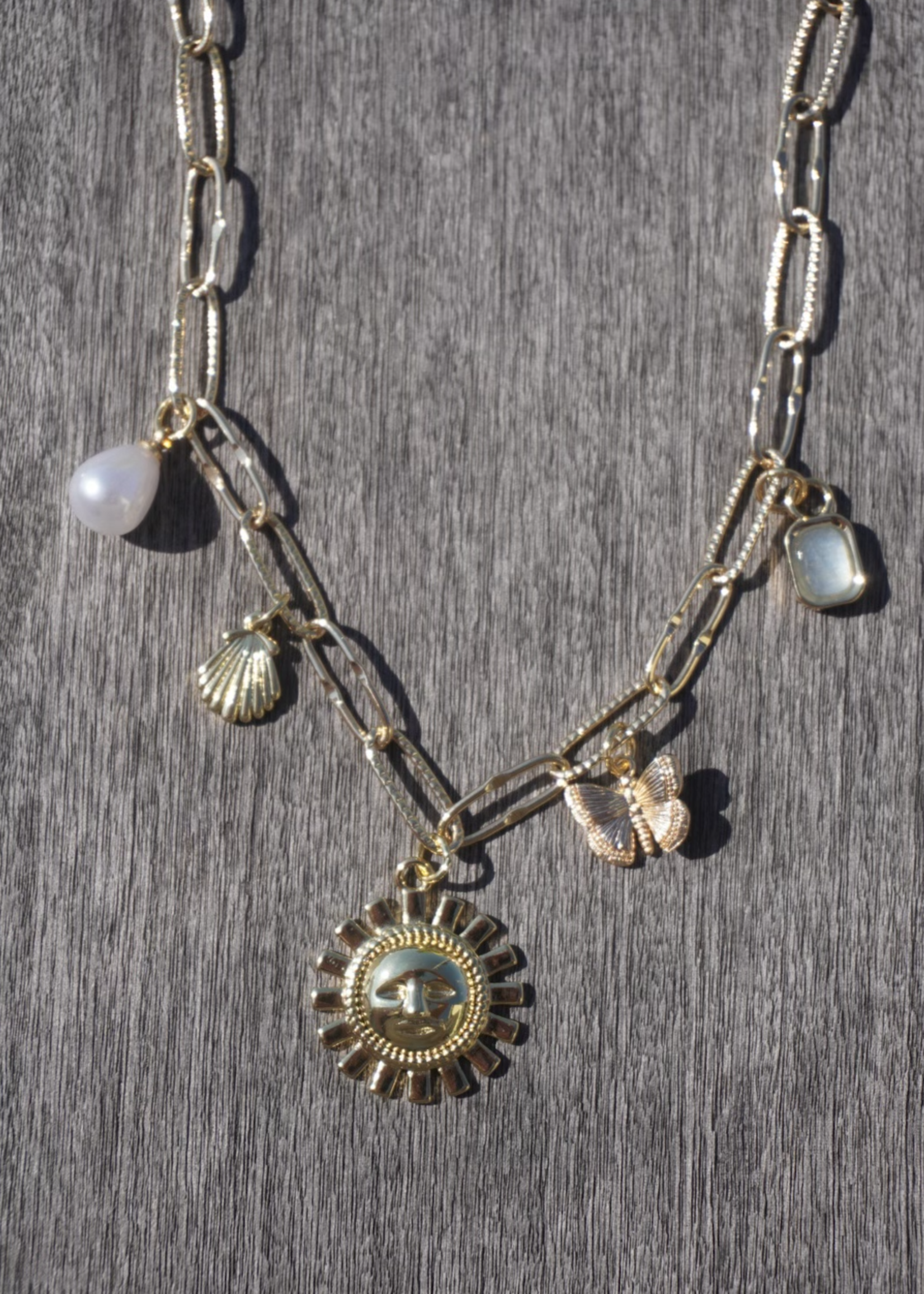 driftaway jewelry Driftaway X 506 Charm Necklace | Sun