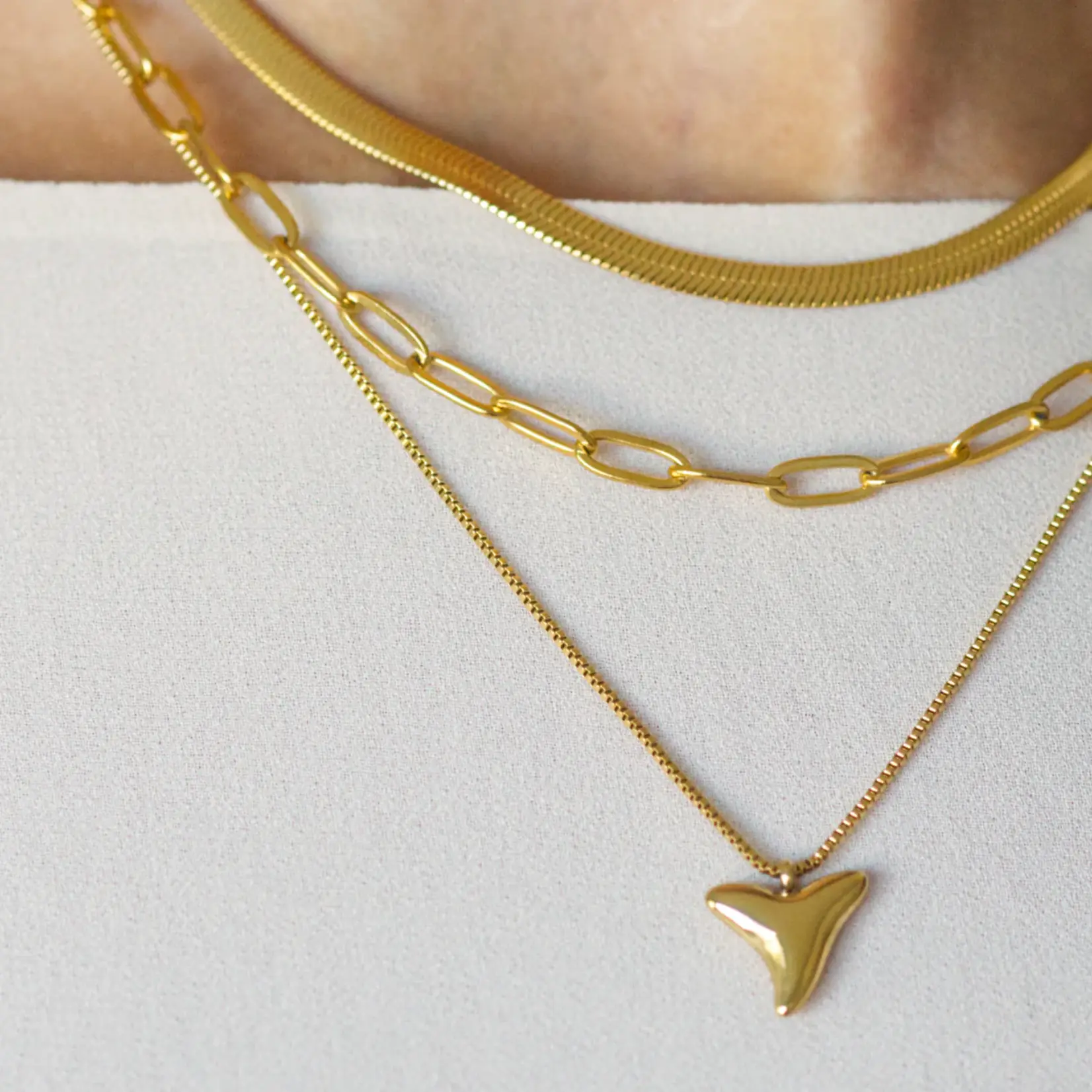 Salty Cali Shark Tooth Silver - Salty Pendants