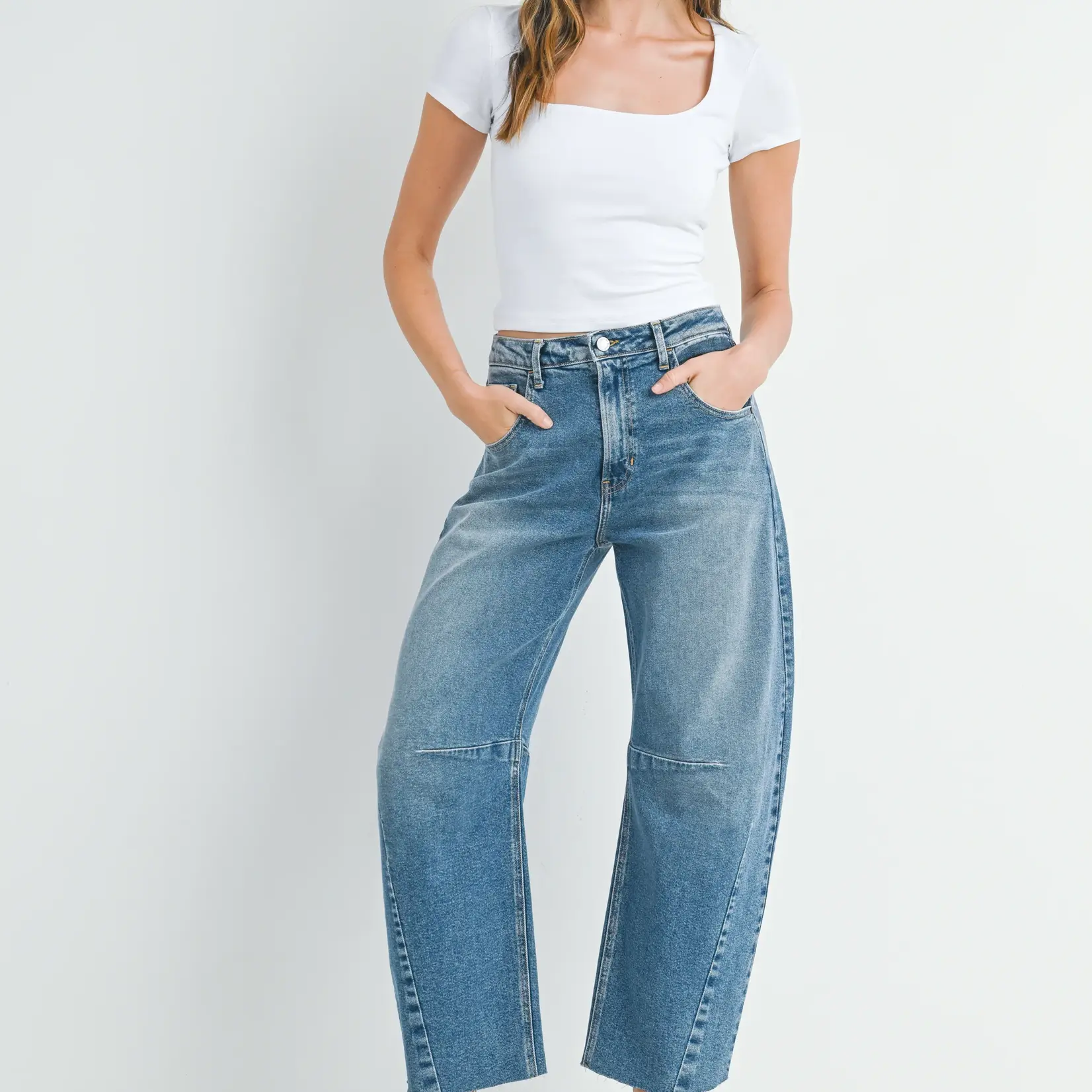 Barrel Jean with Seams
