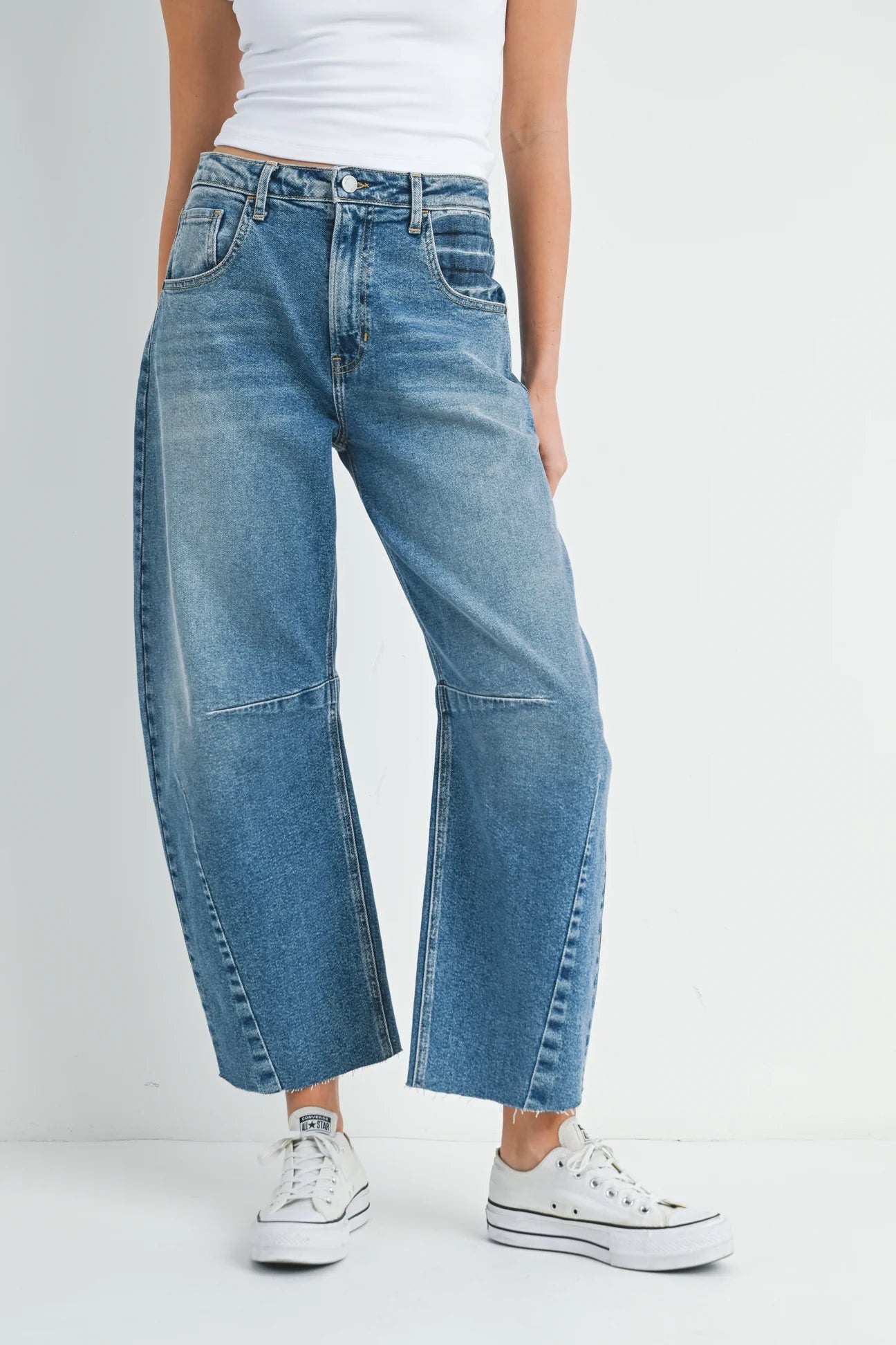 barrel-jean-with-seams.jpg