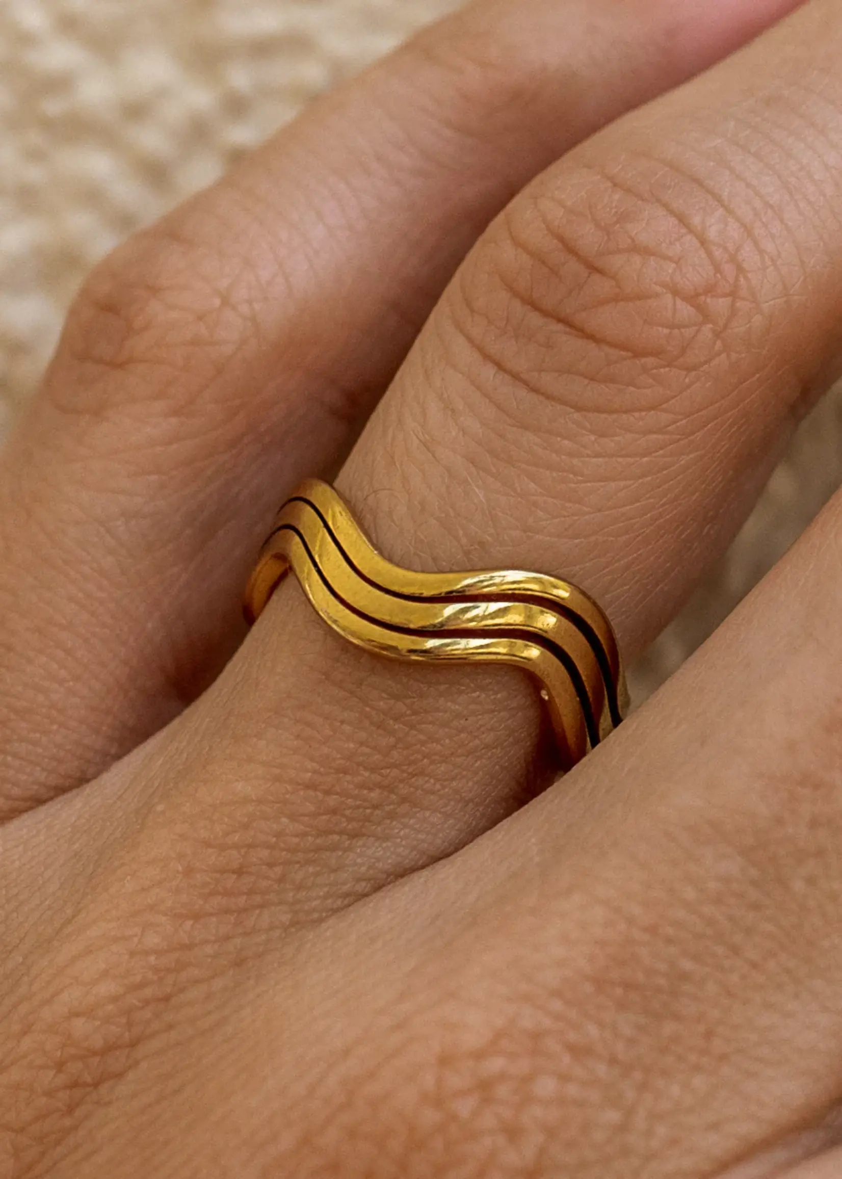 Alco Groovin' Ring