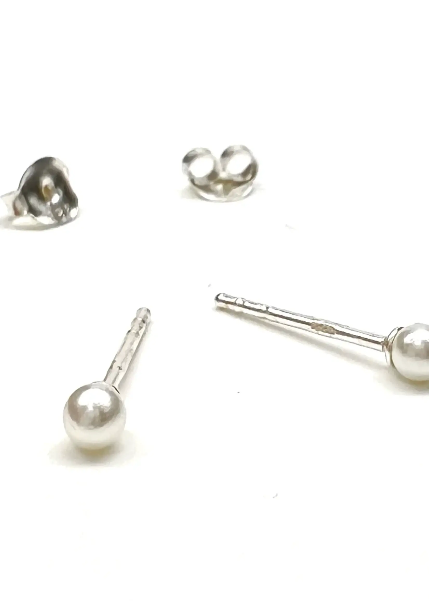 Freshwater Pearl Studs