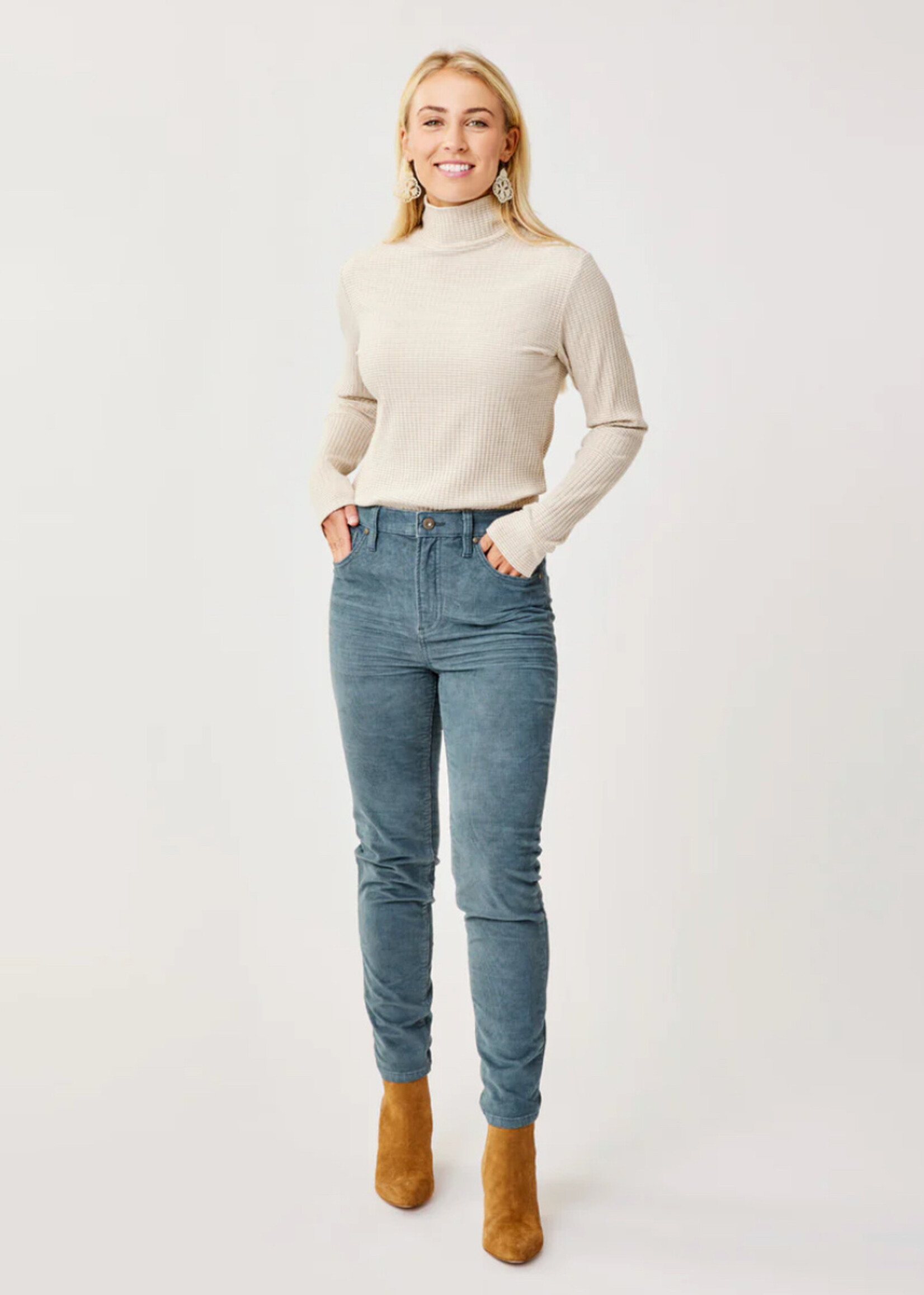 Skyler Skinny Cord