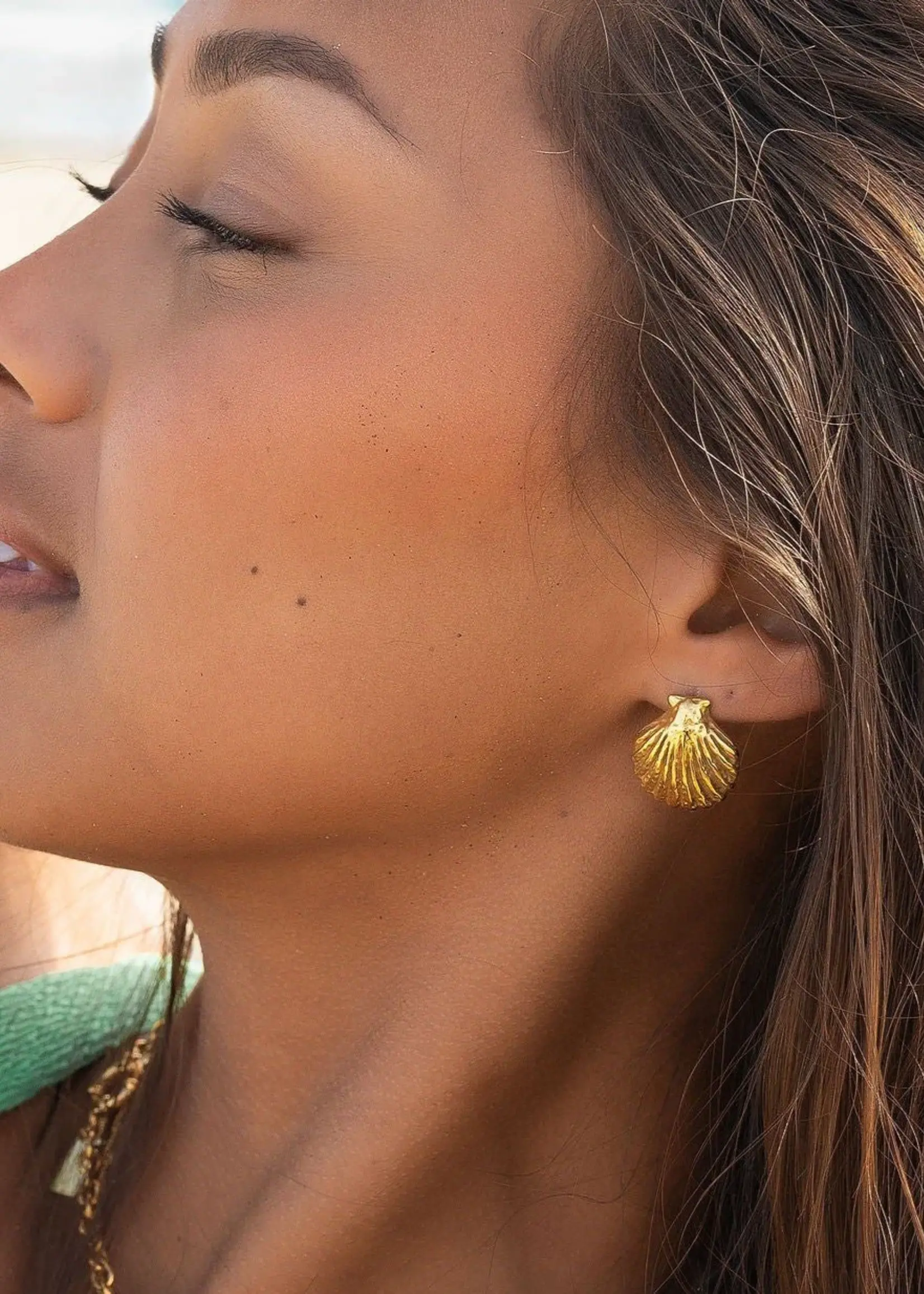 Salty Cali Beachy Studs