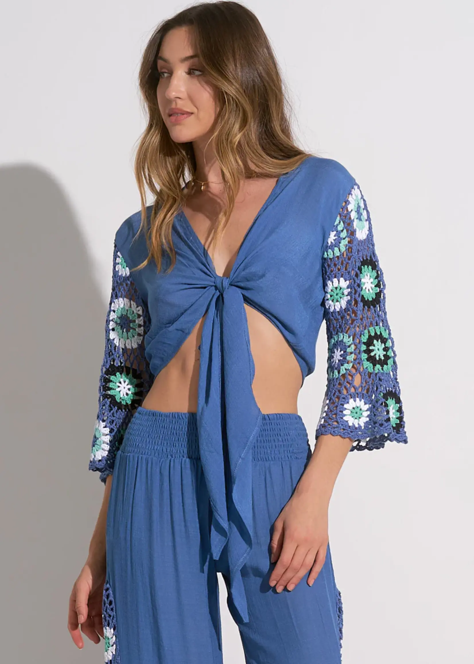 Elan L/S Tie Top