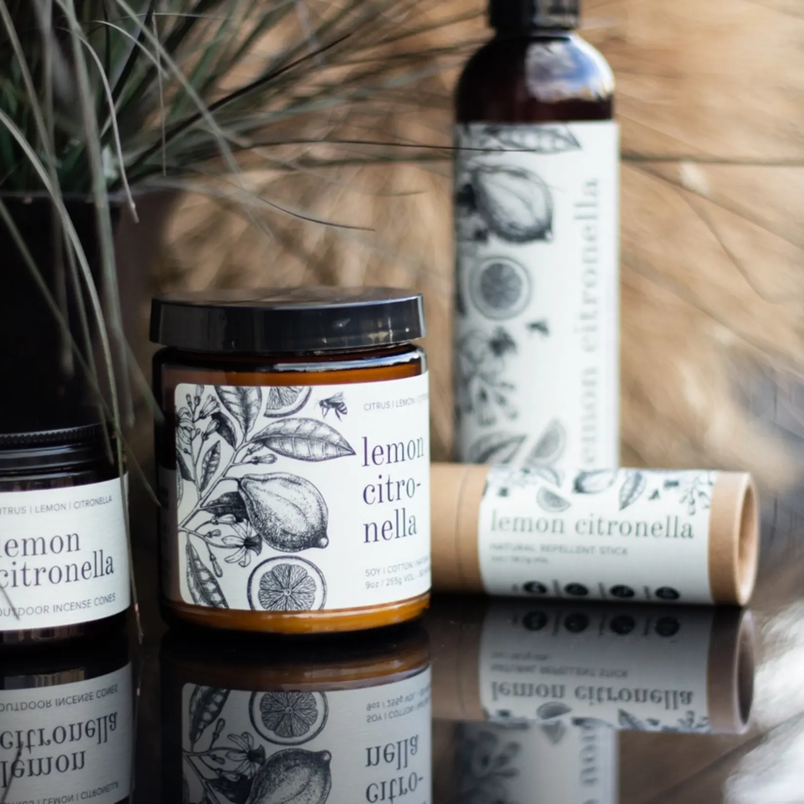 Broken Top Lemon Citronella Bug Repellent Soy Candle 9 oz