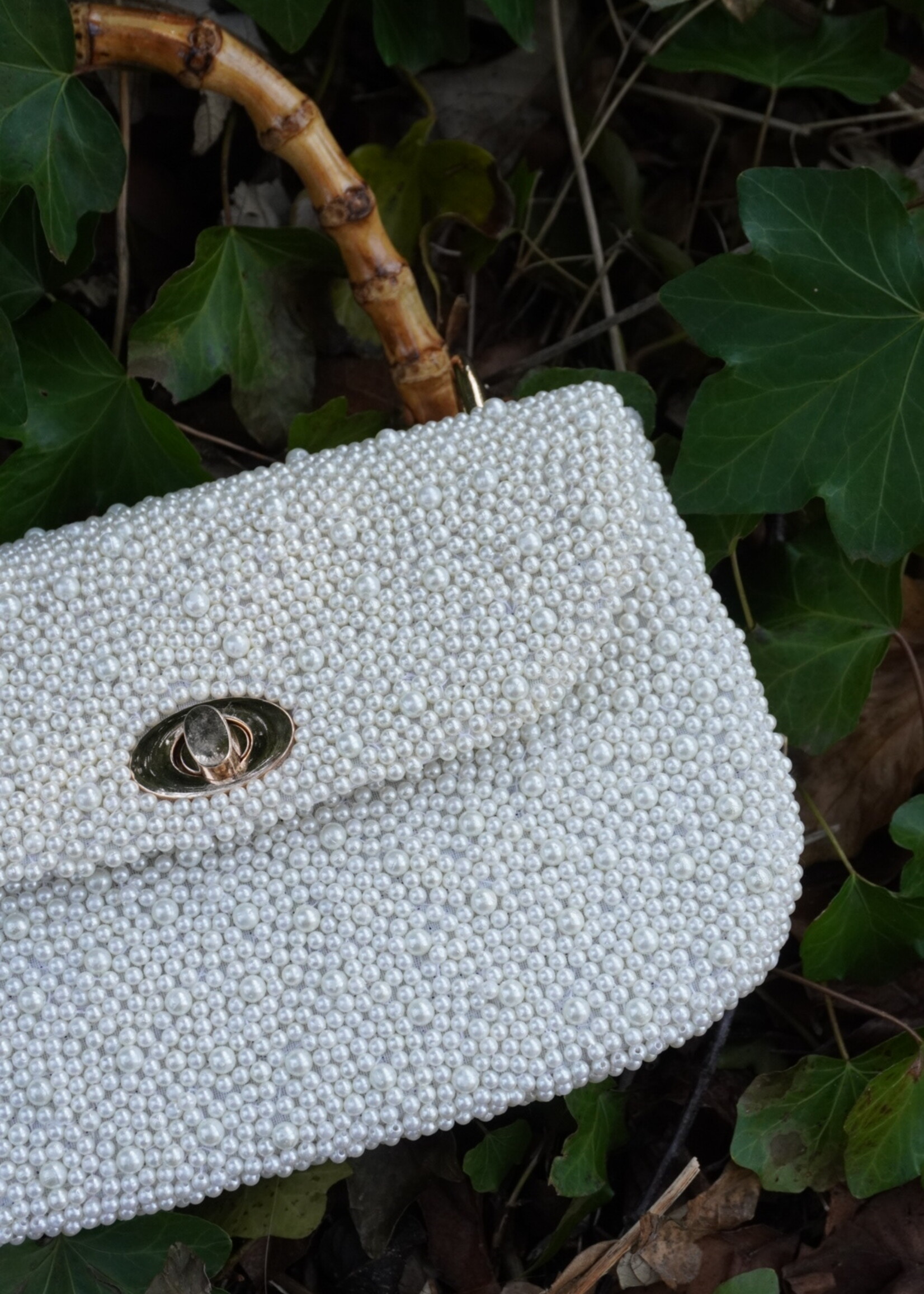 Tiana Gb 568 - Pearls