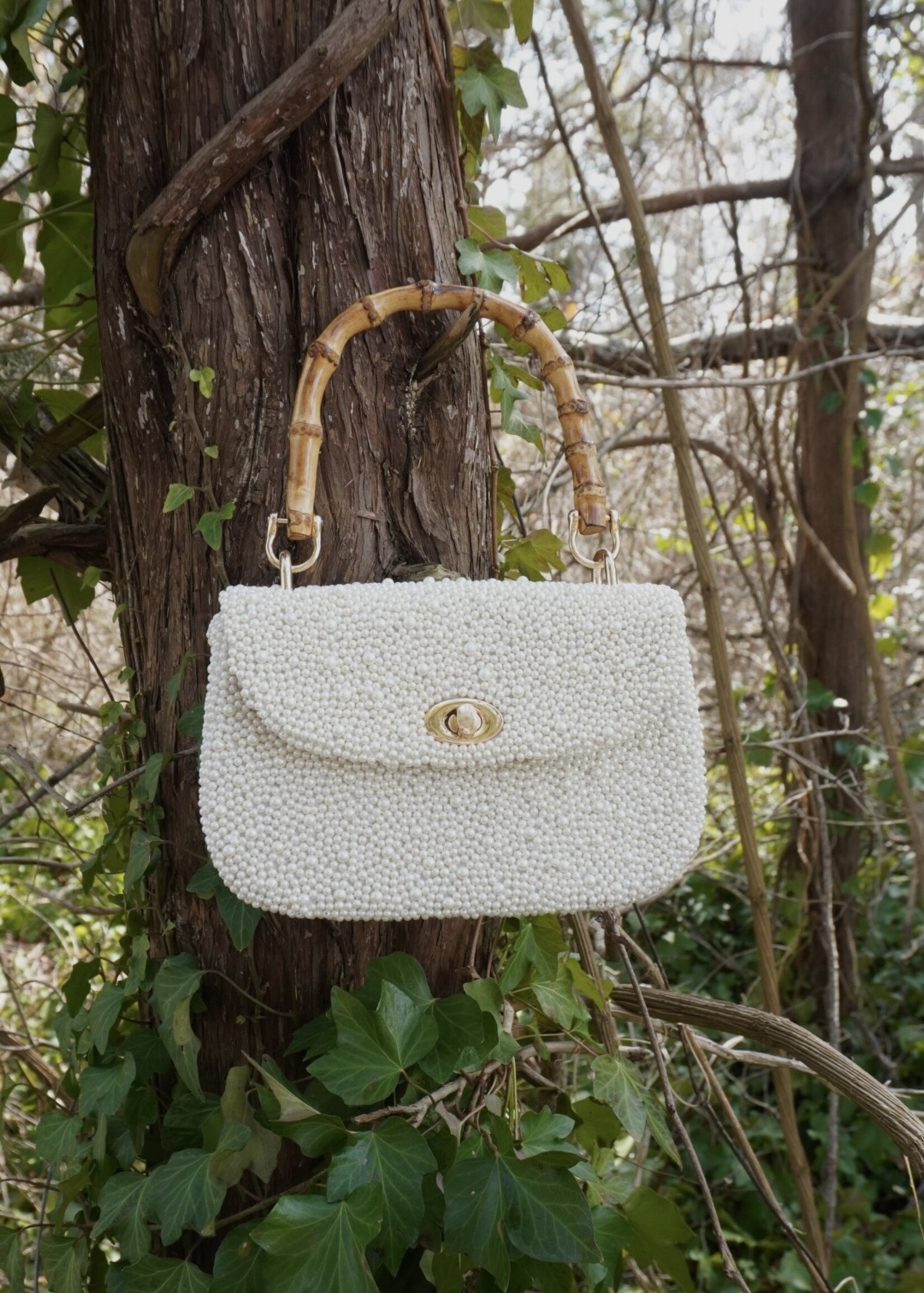 Tiana Gb 568 - Pearls