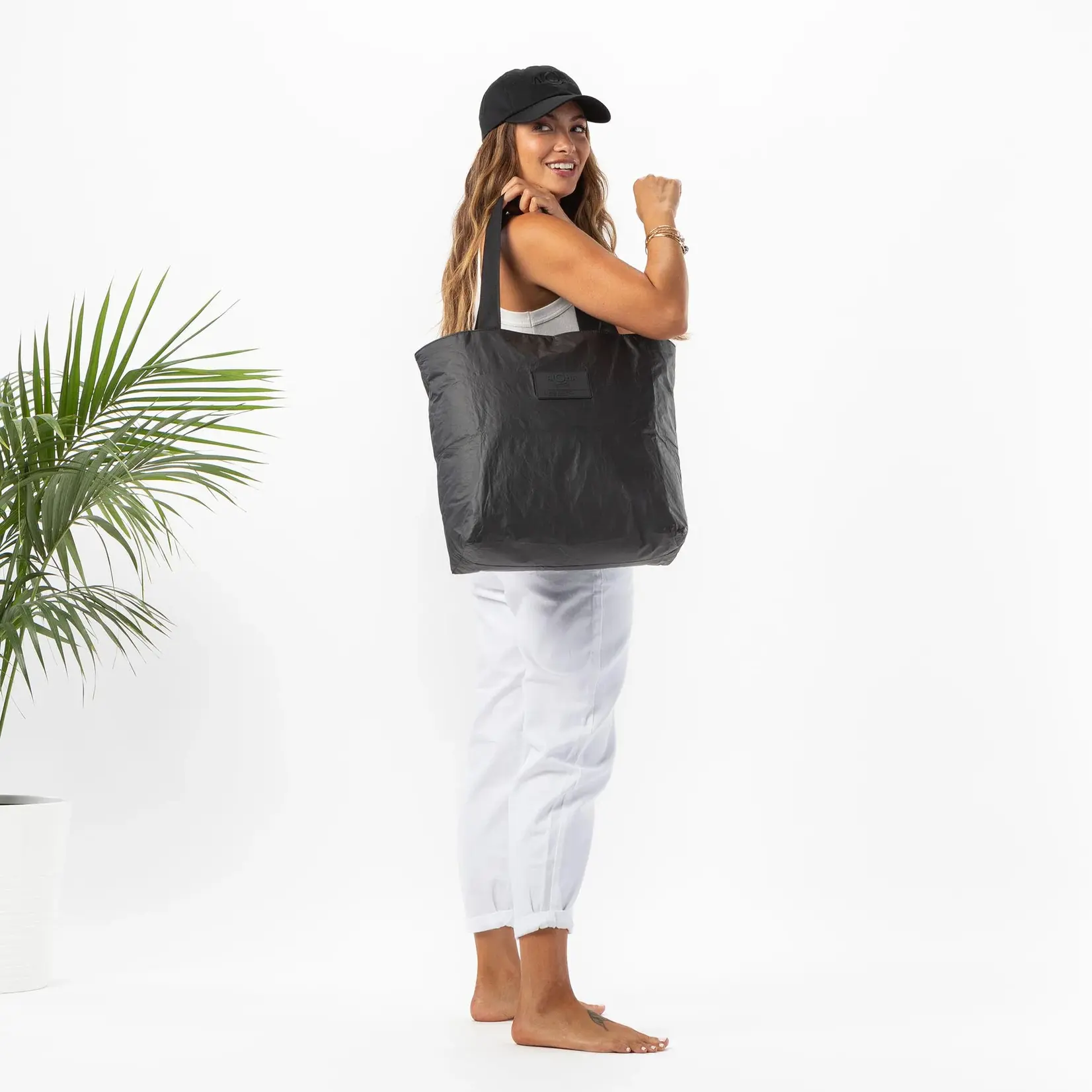 Aloha Collection Black Day Tripper