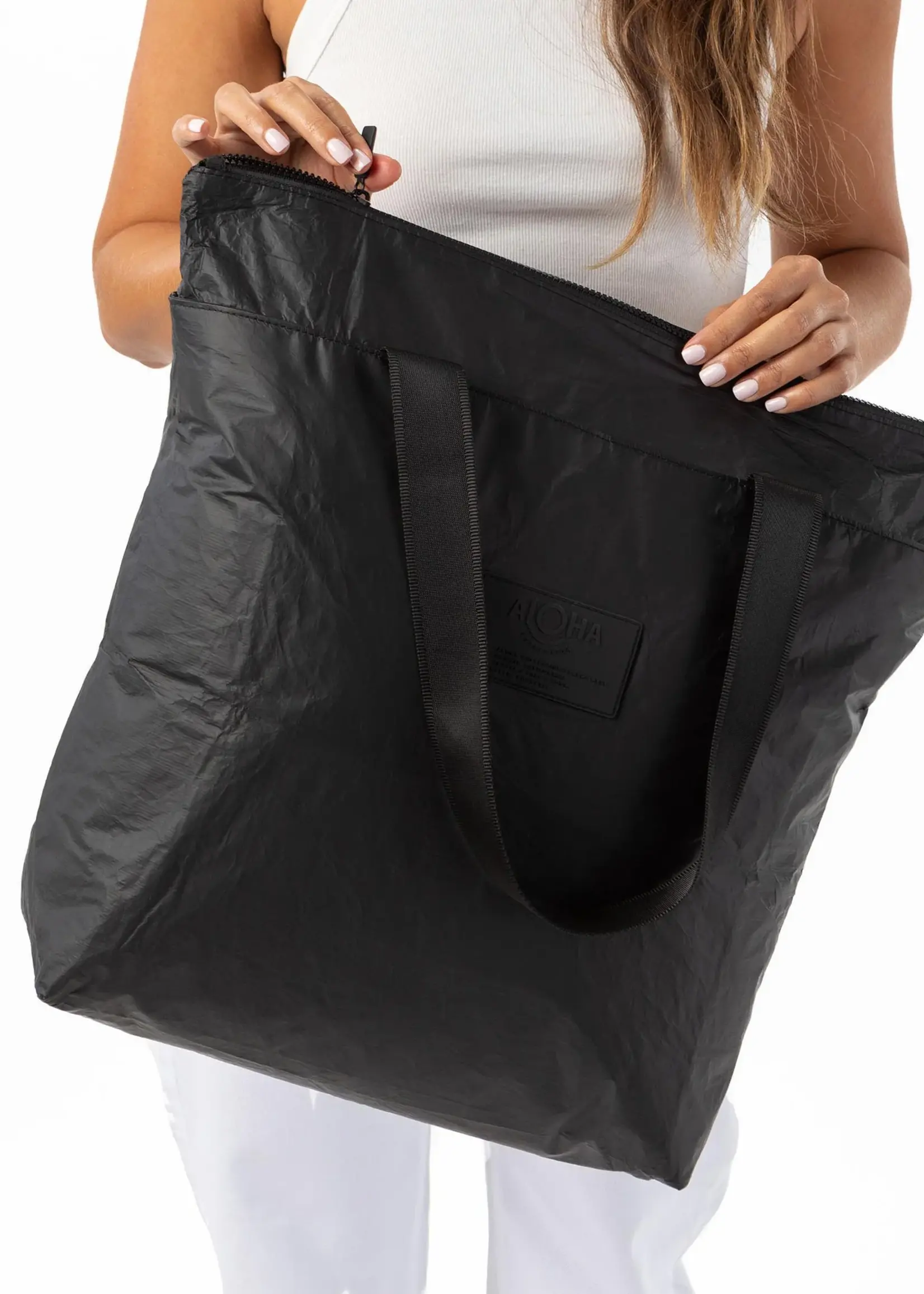 Aloha Collection Black Day Tripper