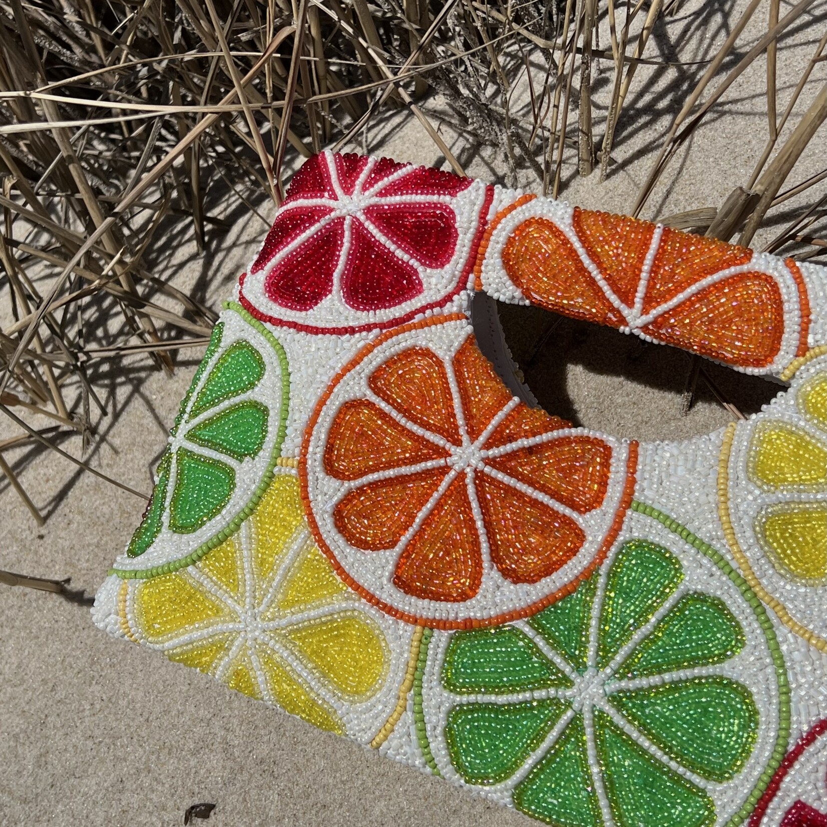 Tiana Coh 494 - Citrus Clutch