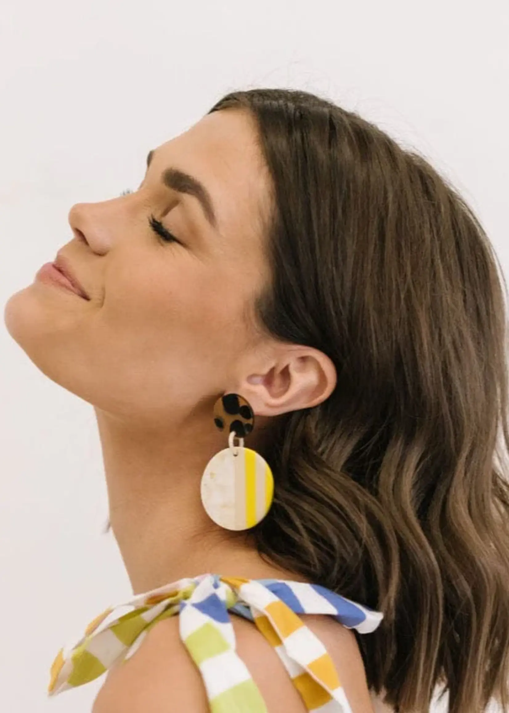Sunshine Tienda Sunflower Circle Earrings