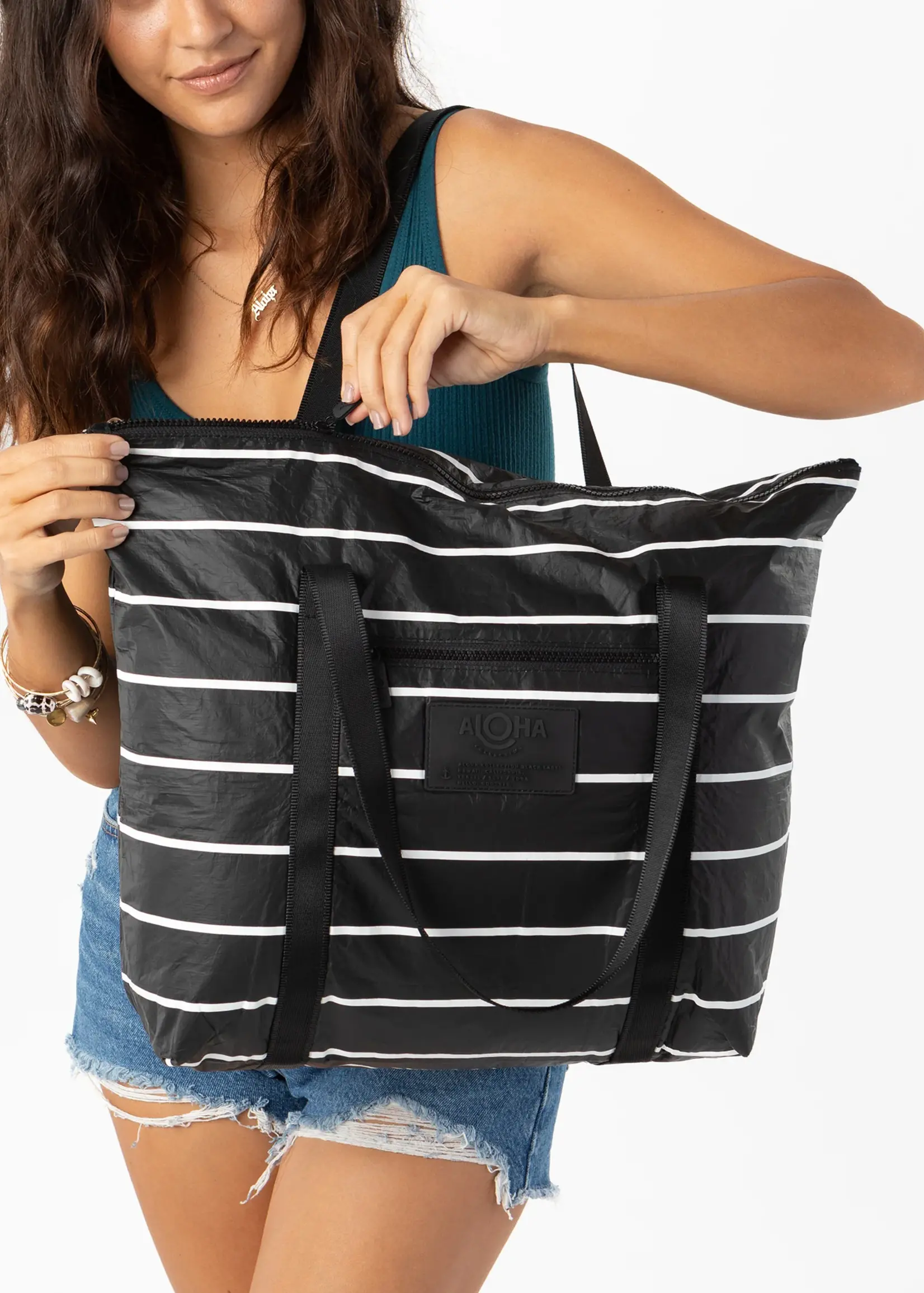 Aloha Zipper Tote