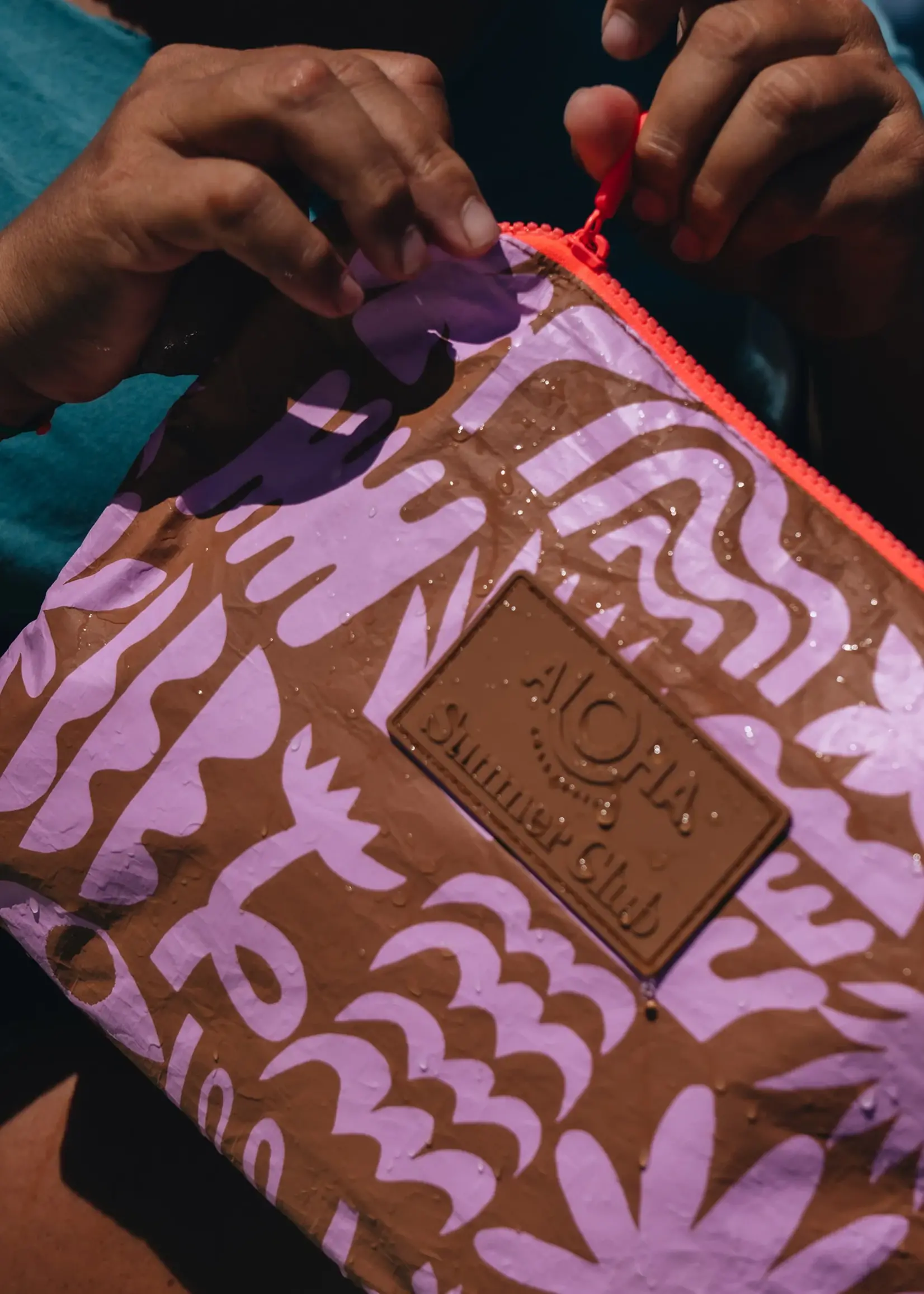 Aloha Collection Summer Club Mid