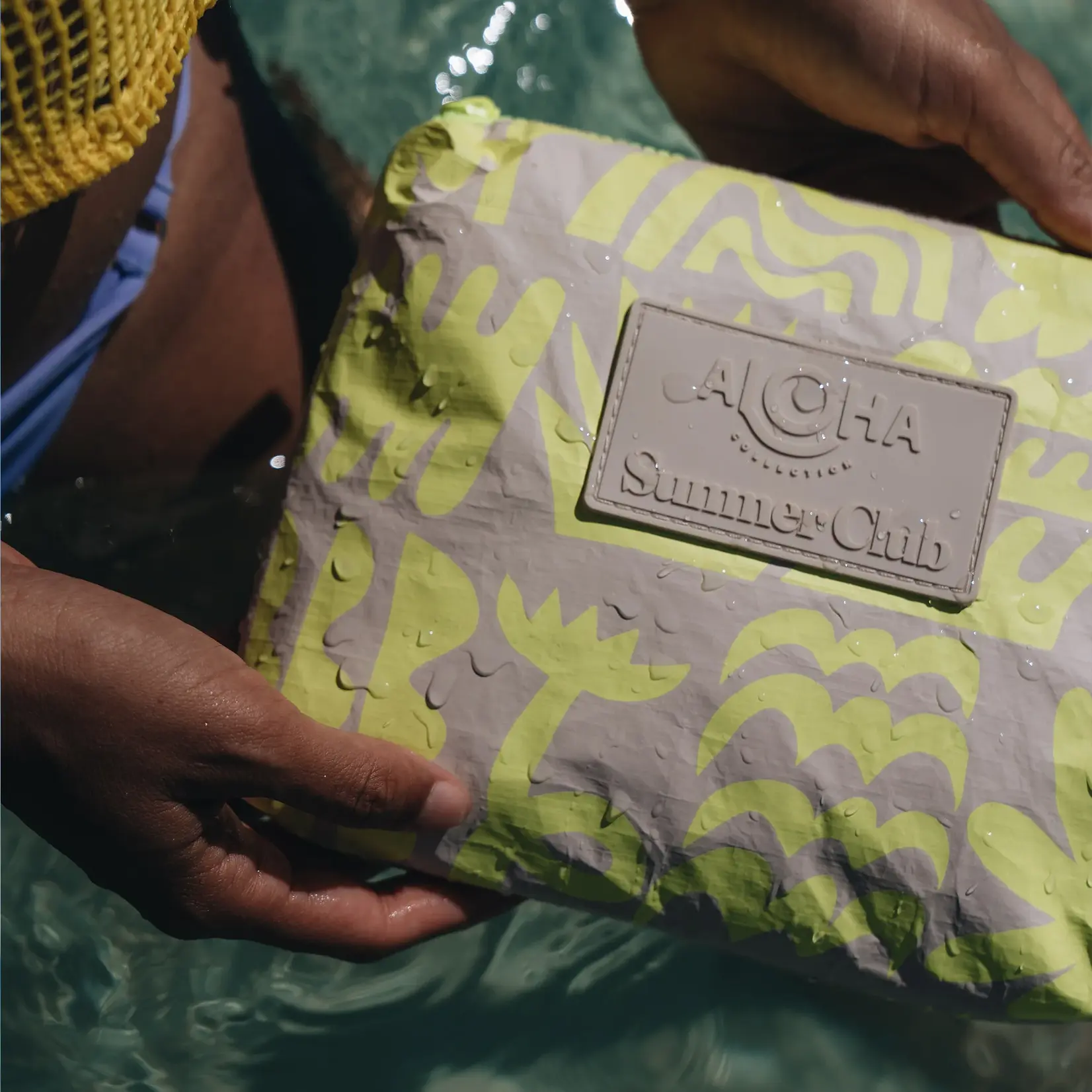 Aloha Collection Summer Club Small