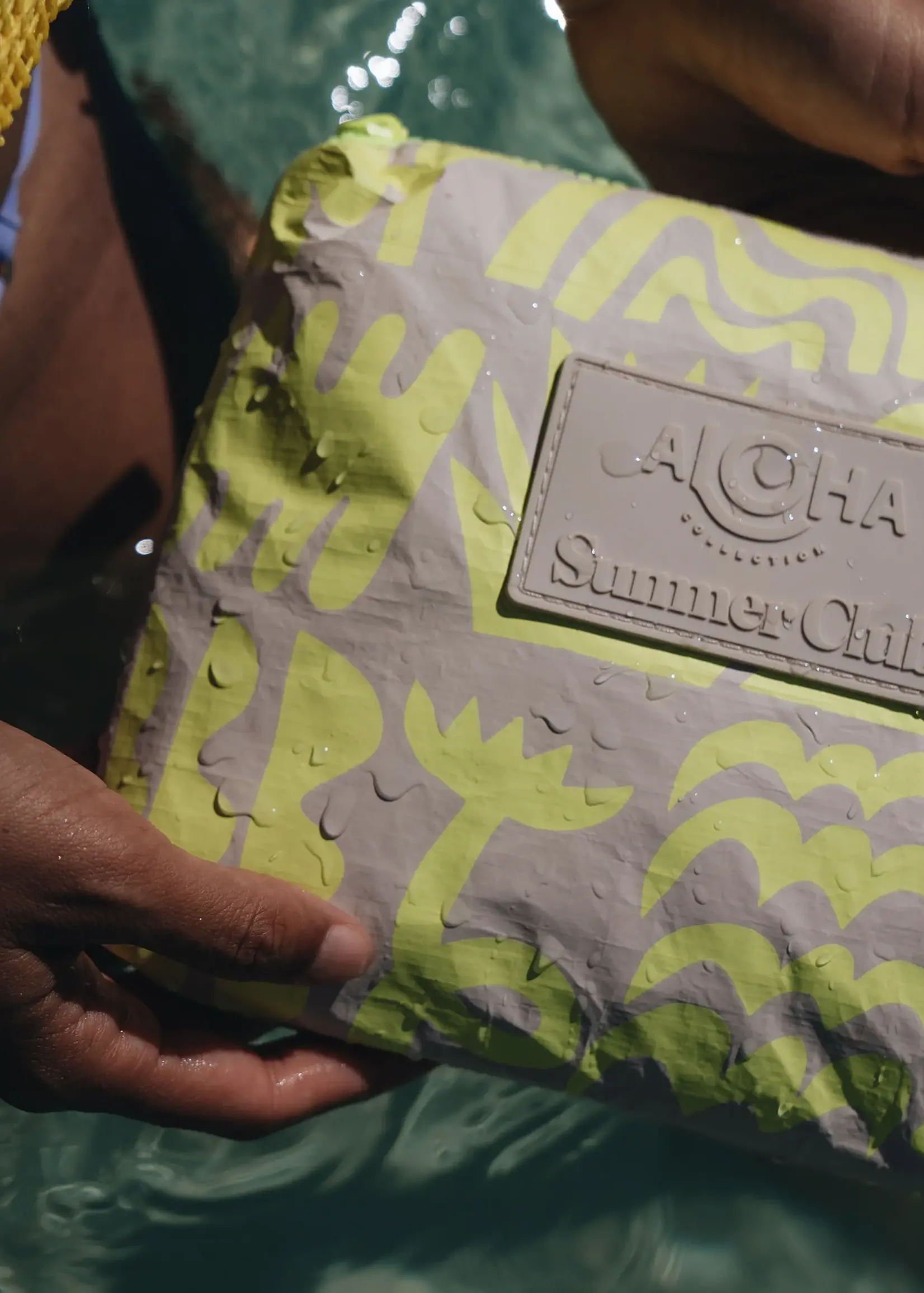 Aloha Collection Summer Club Small