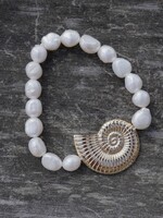 NAUTILUS SHELL/STONE BEAD BRACELET