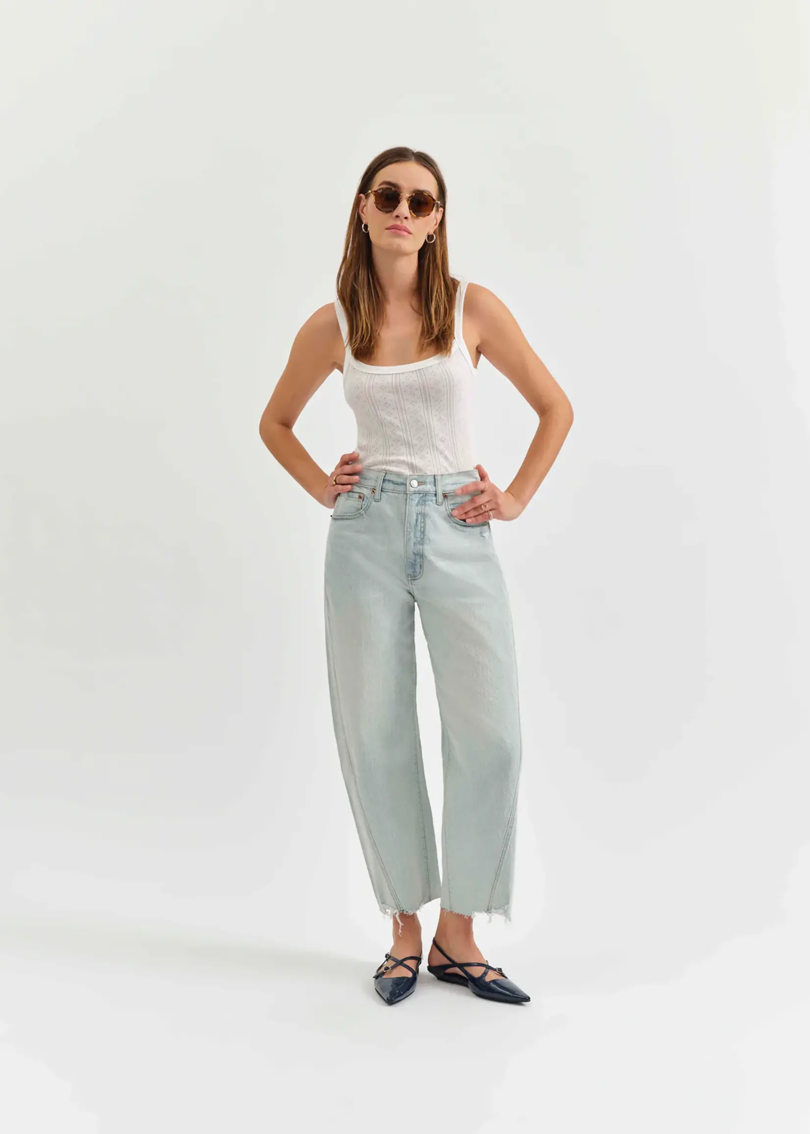Daze Denim Westward Barrel Leg