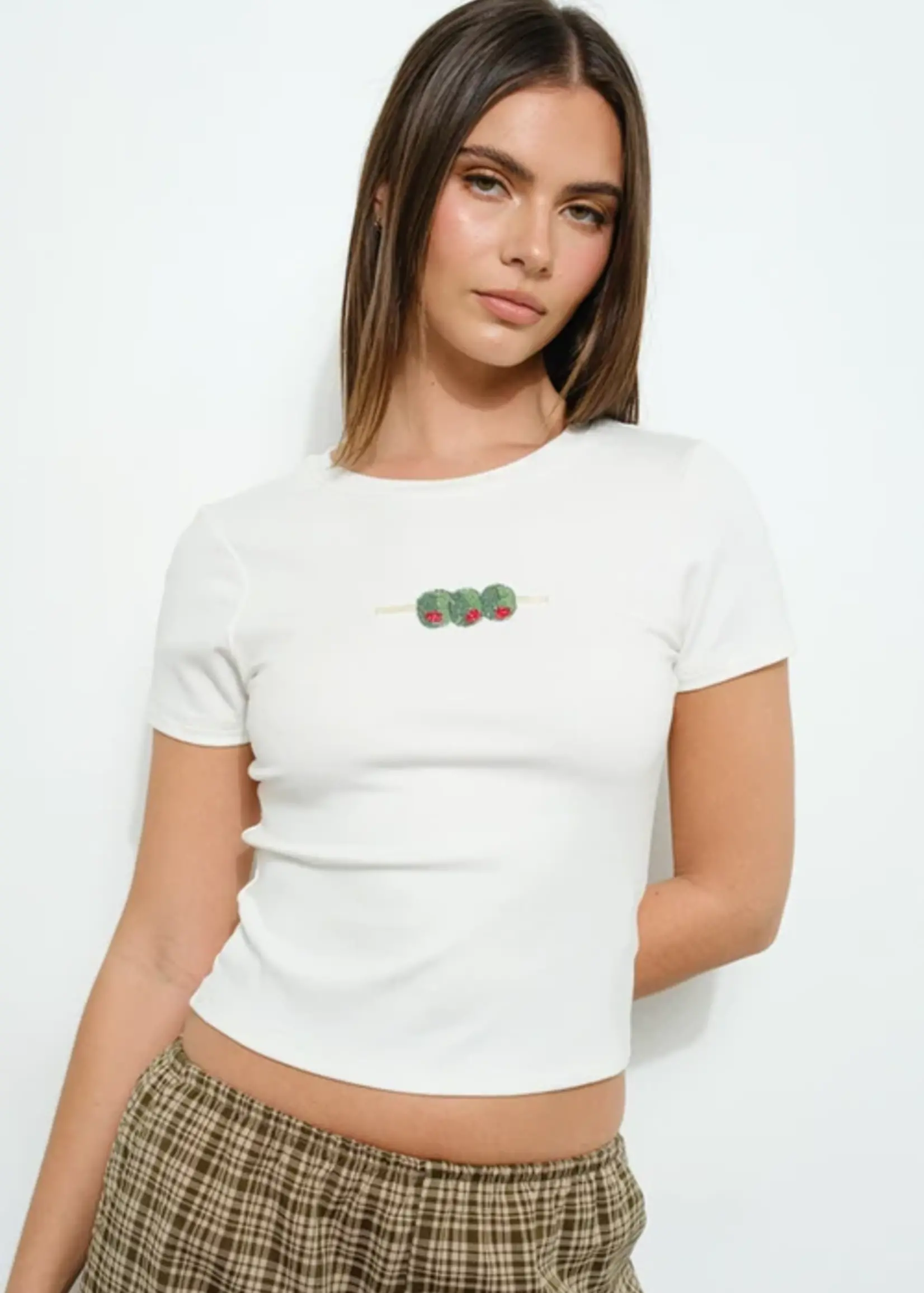 pretty garbage Olives Bead Tee