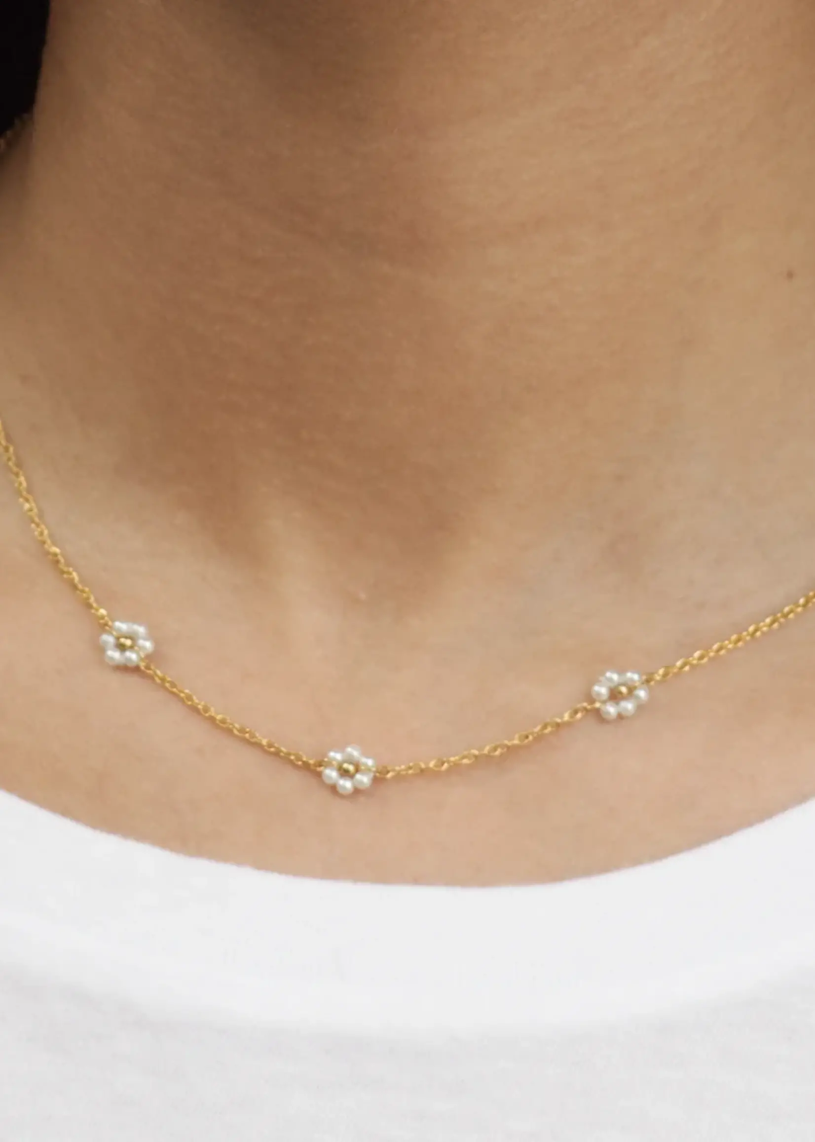 Salty Cali Pearl Daisy - Salty Shells