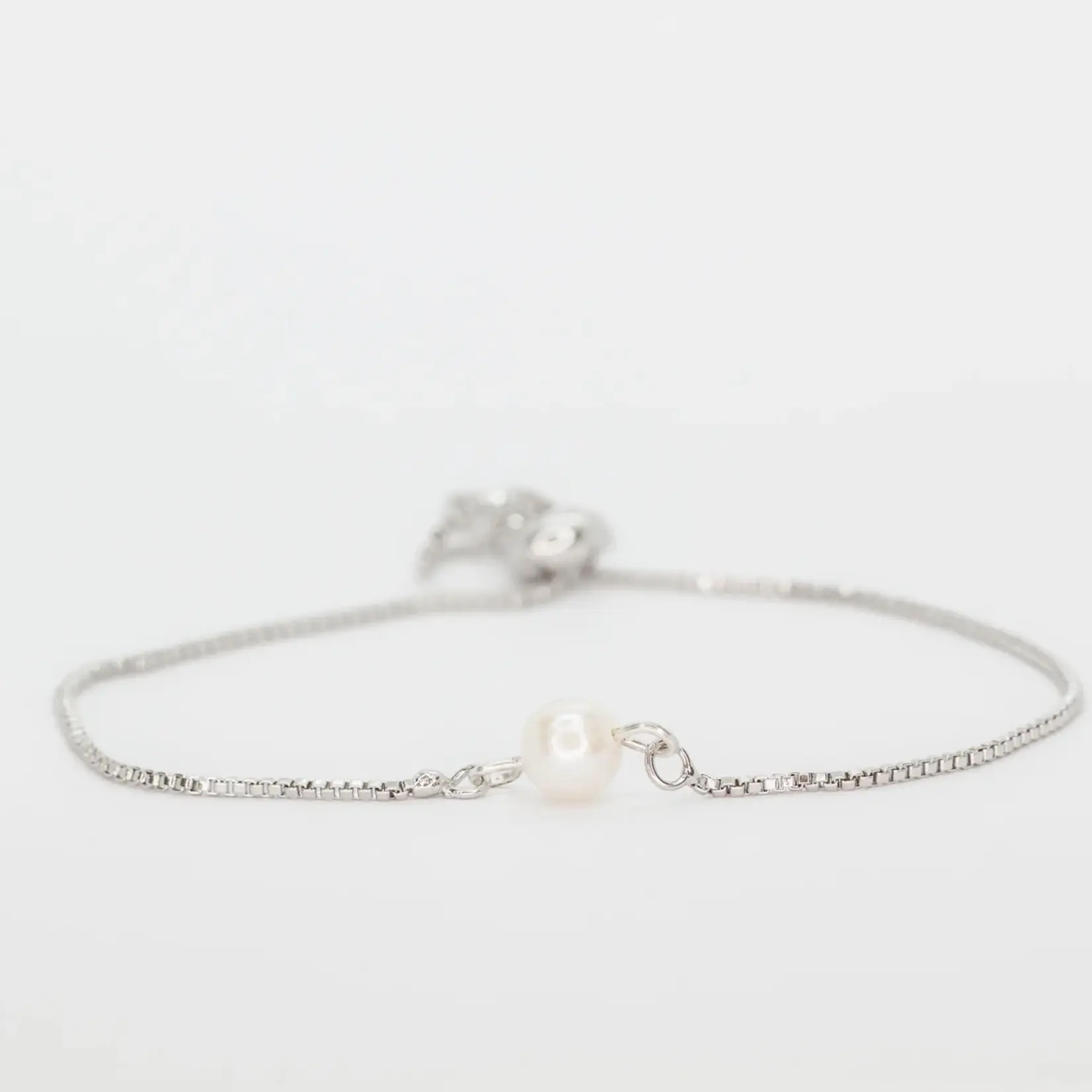 Salty Cali Fresh Water Pearl Bolo Bracelet