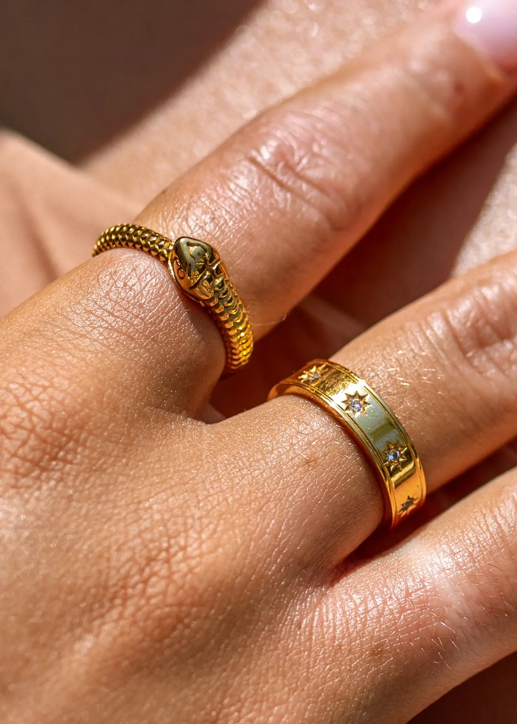 Alco Lucent Ring