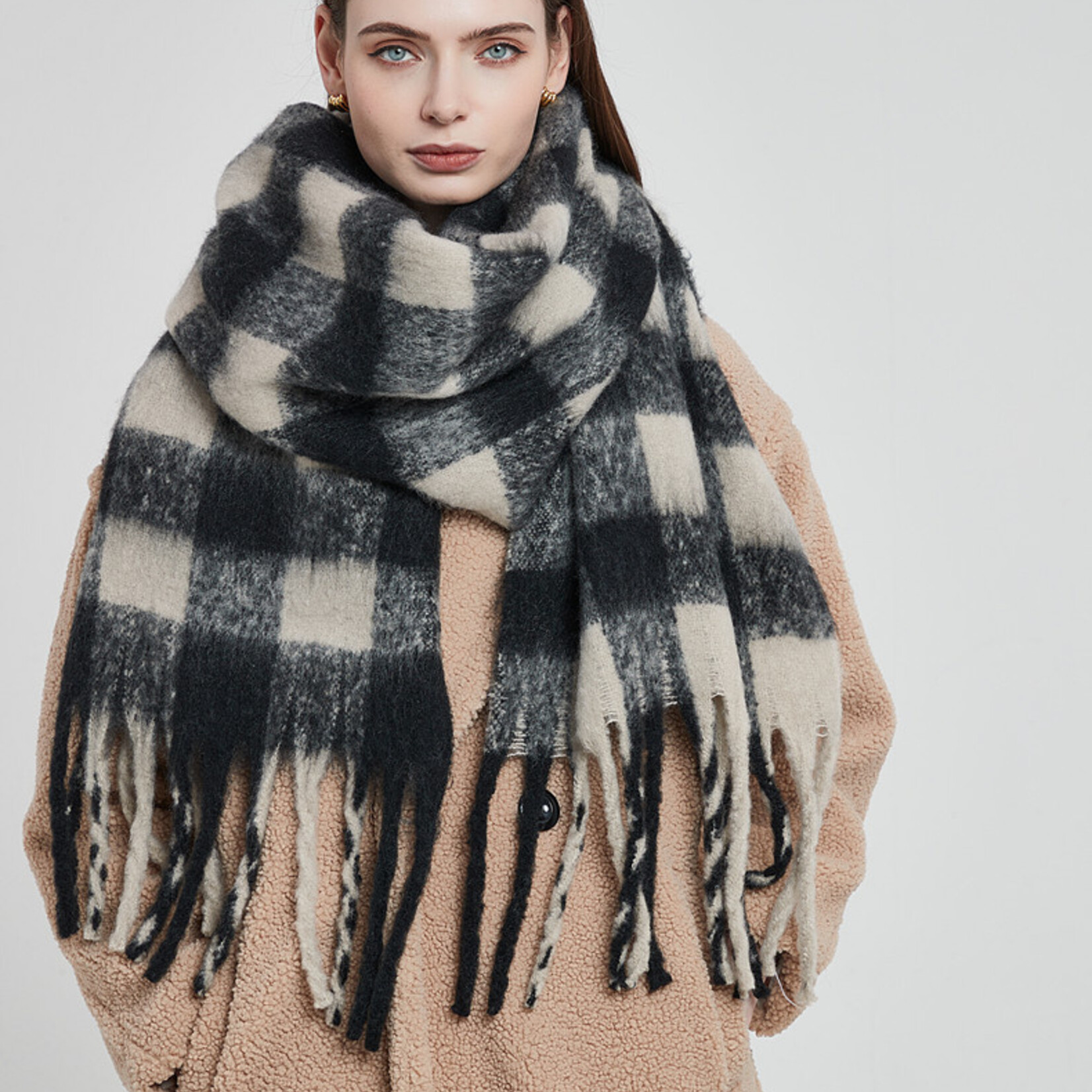 Adorro Soft Chunky Gingham Fleece Scarf with Tassel