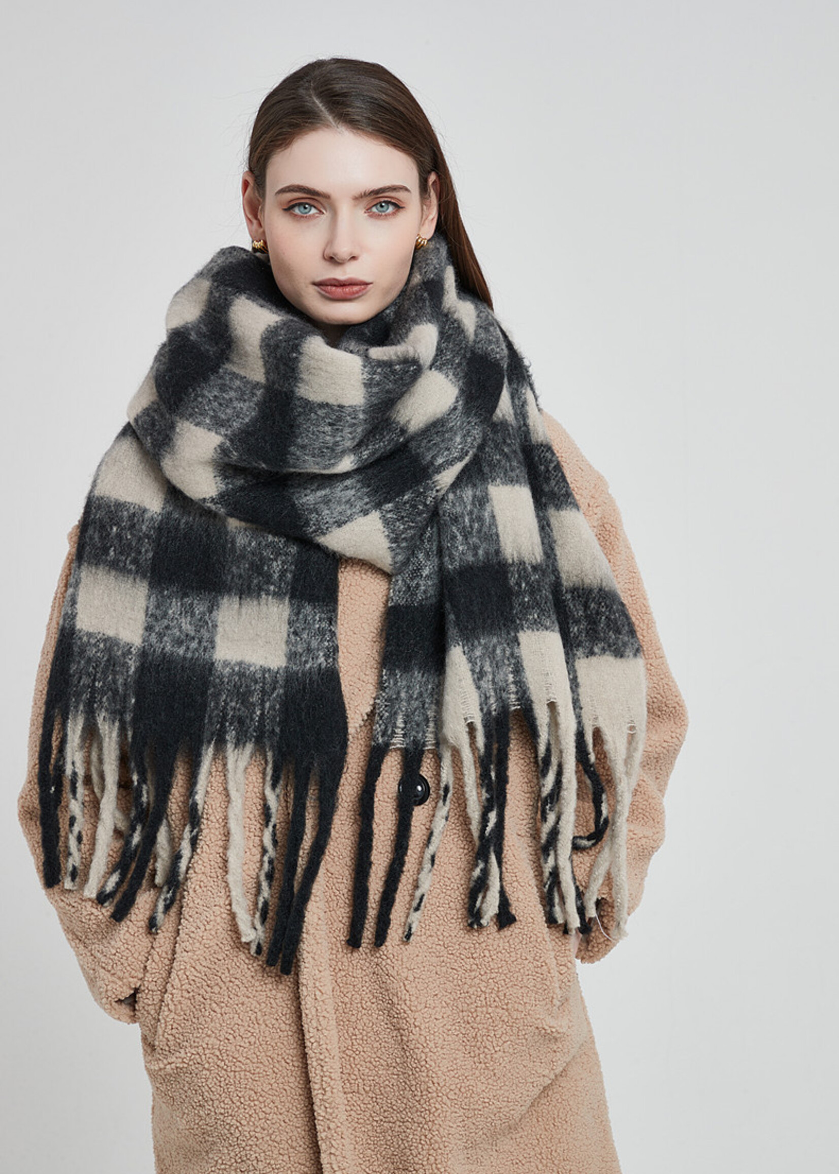 Adorro Soft Chunky Gingham Fleece Scarf with Tassel