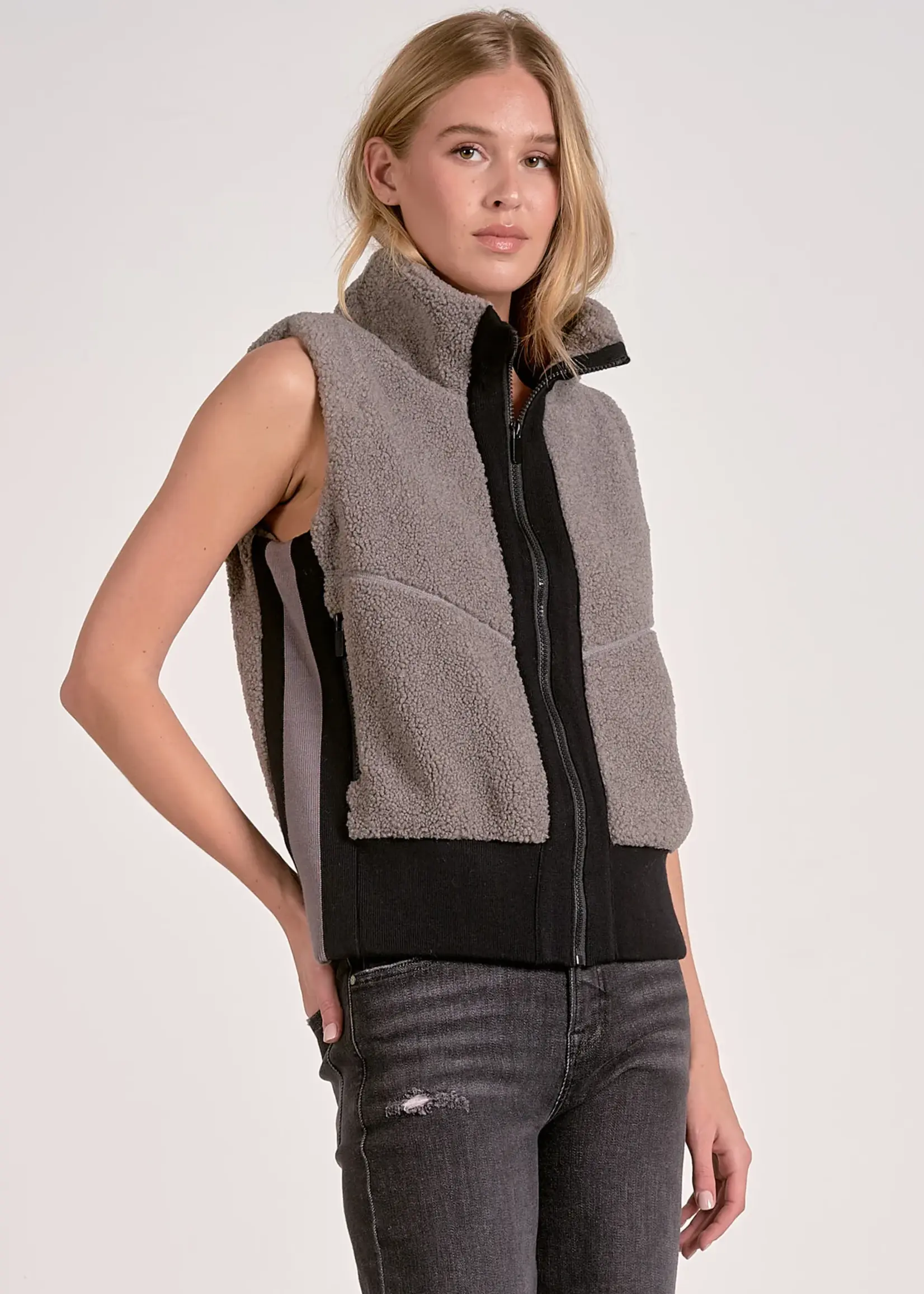 Vest Zip Up