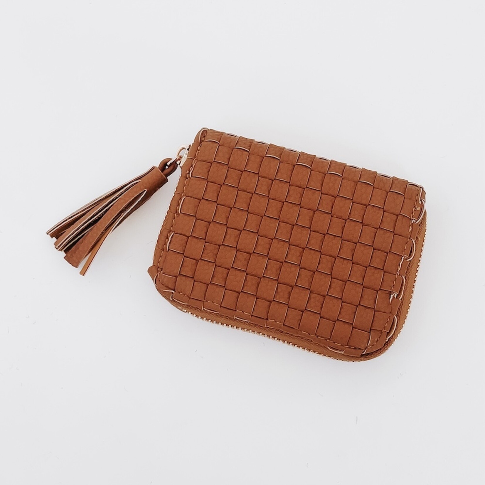 Pretty Simple Wynona Woven Wallet