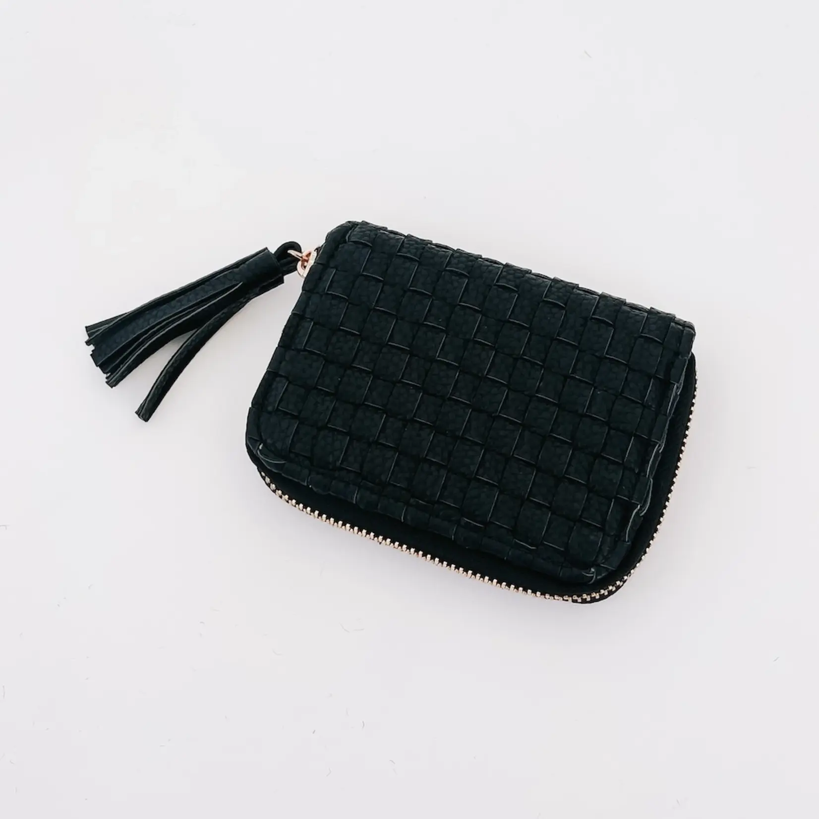 Pretty Simple Wynona Woven Wallet