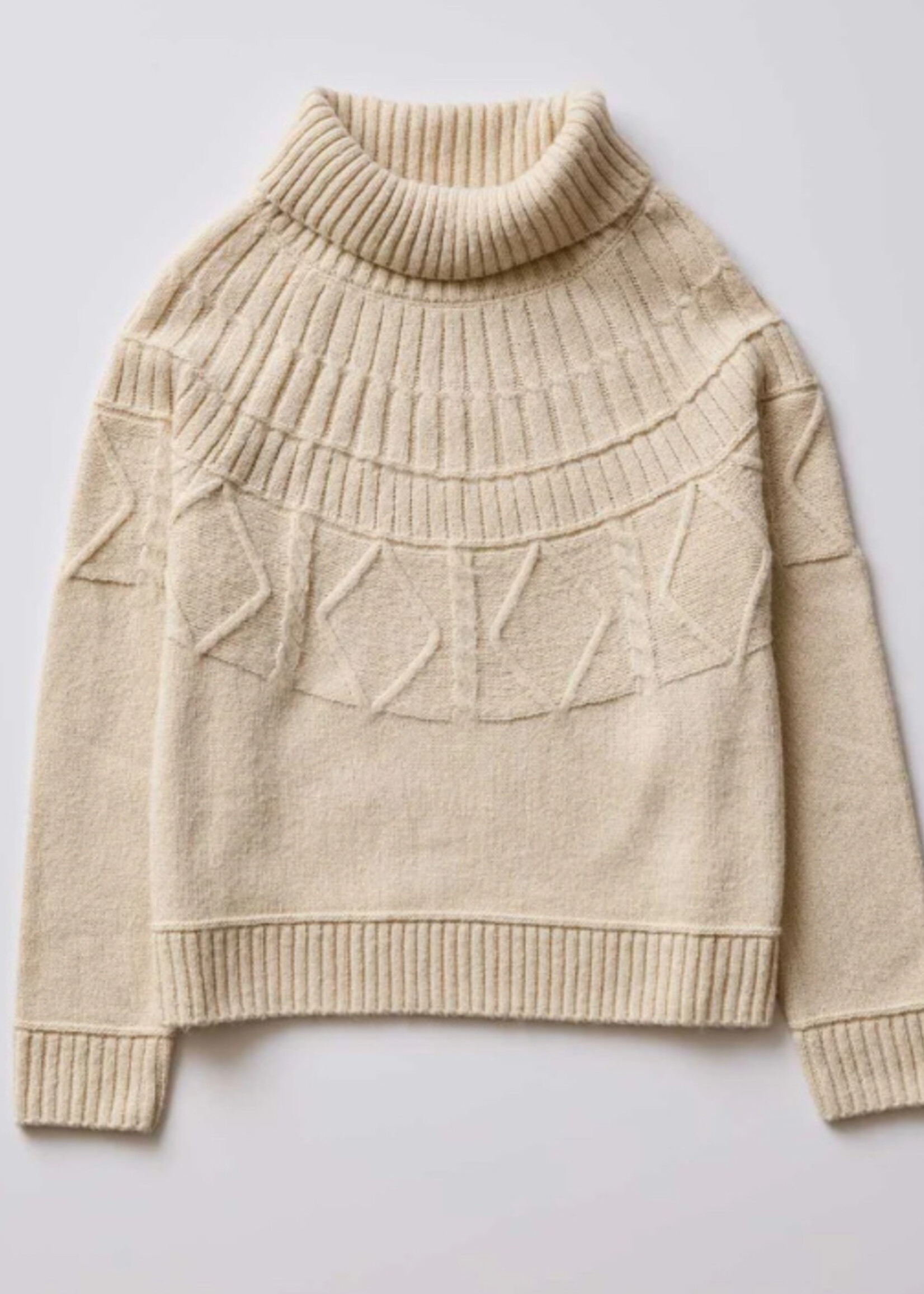 Neve Cable Turtleneck