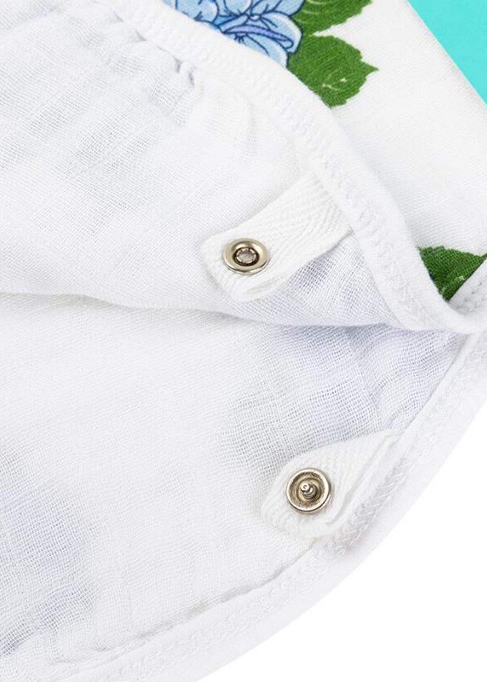 Little Hometown Baby Burp Cloth & Bib Combo: Hydrangeas